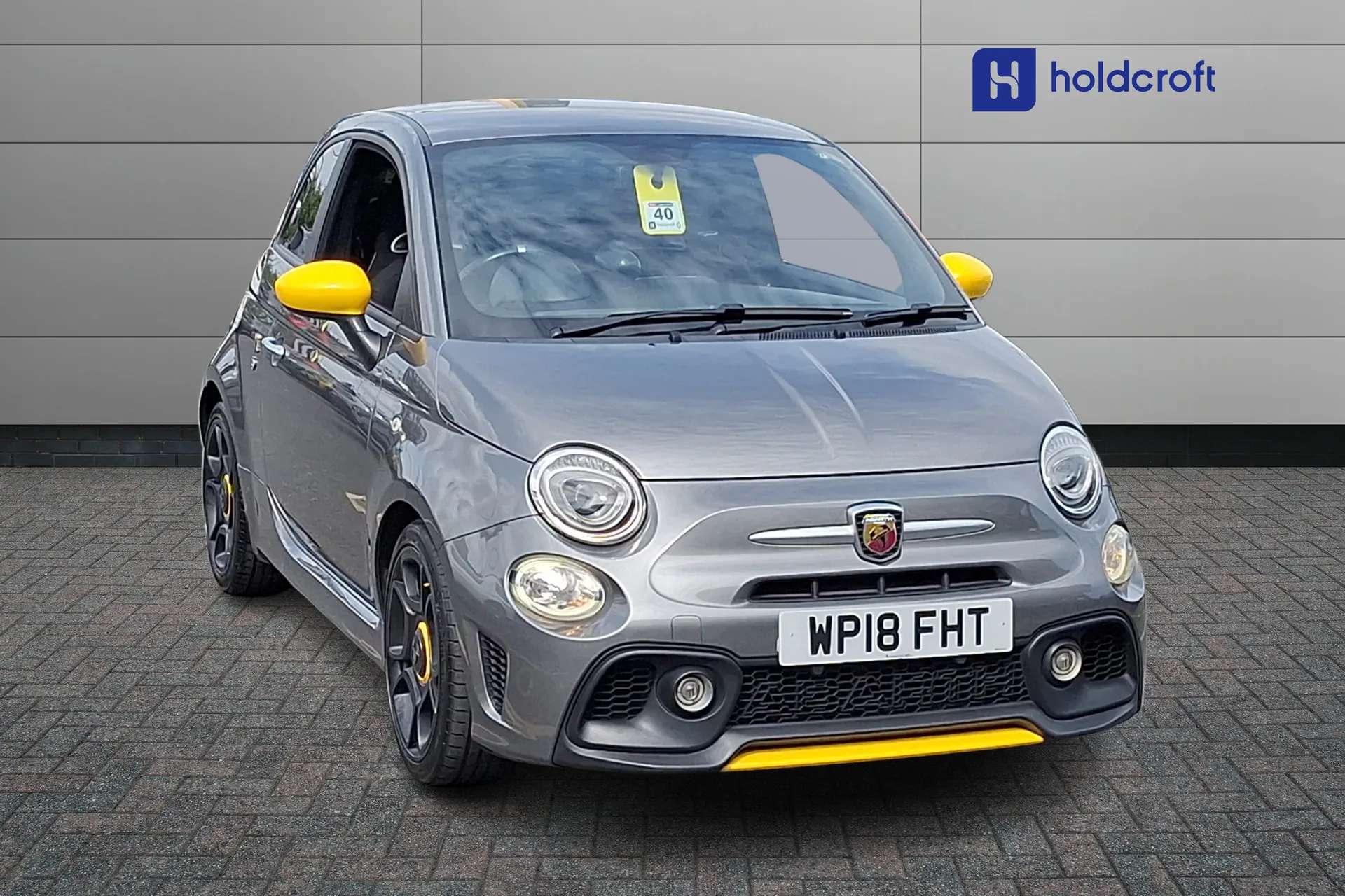 A 2018 ABARTH 595 1.4 T-Jet 160 Trofeo 3dr A 2018 ABARTH 595 1.4 T-Jet 160 Trofeo 3dr