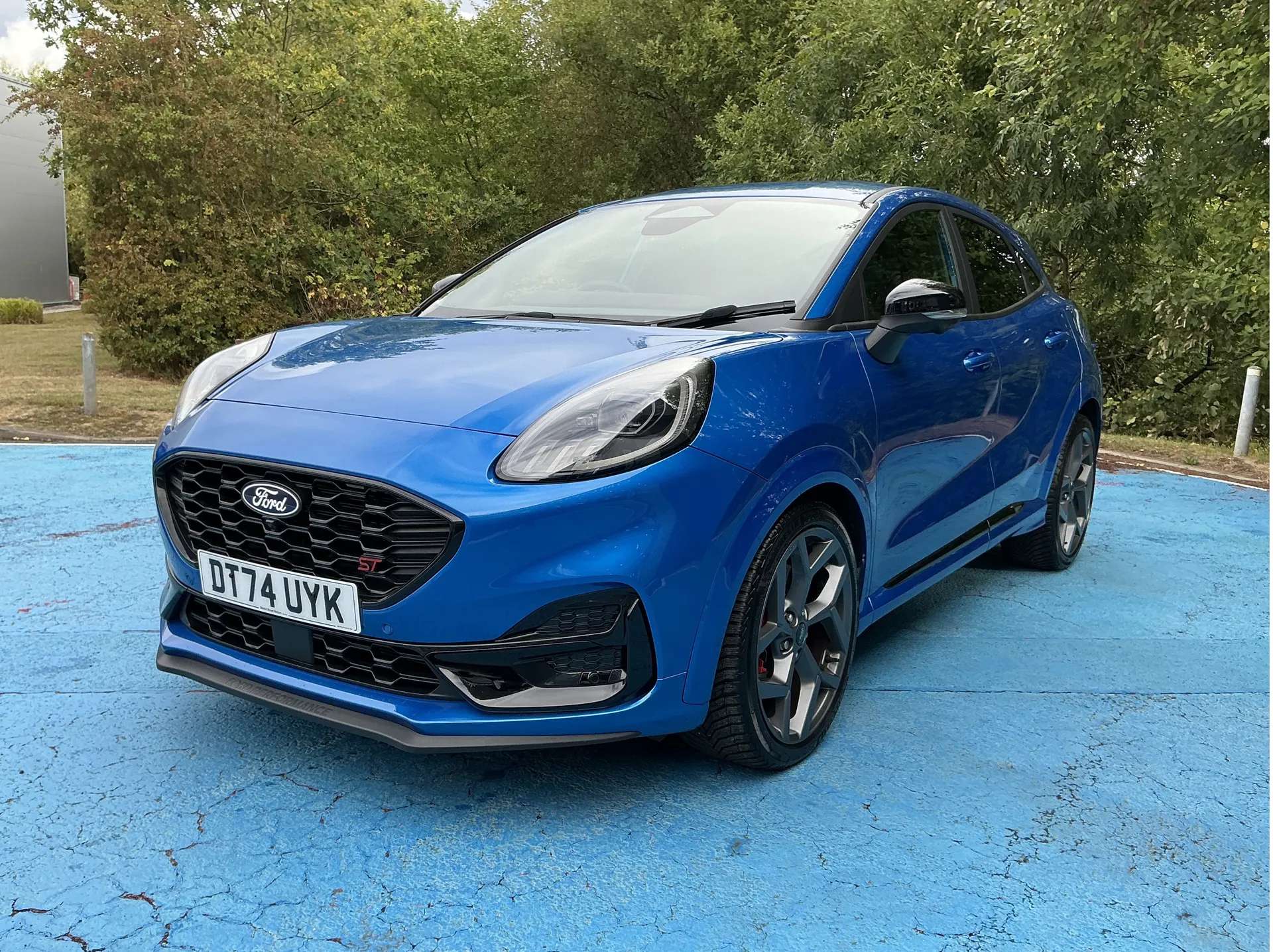 A 2025 FORD PUMA 1.0 EcoBoost Hybrid mHEV 170 ST 5dr DCT A 2025 FORD PUMA 1.0 EcoBoost Hybrid mHEV 170 ST 5dr DCT