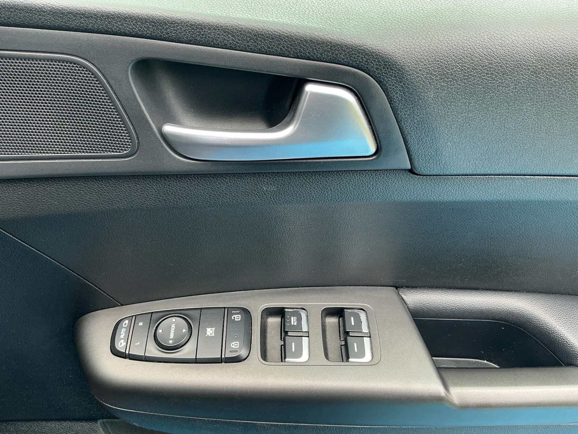 2021 KIA SPORTAGE 2021 KIA SPORTAGE