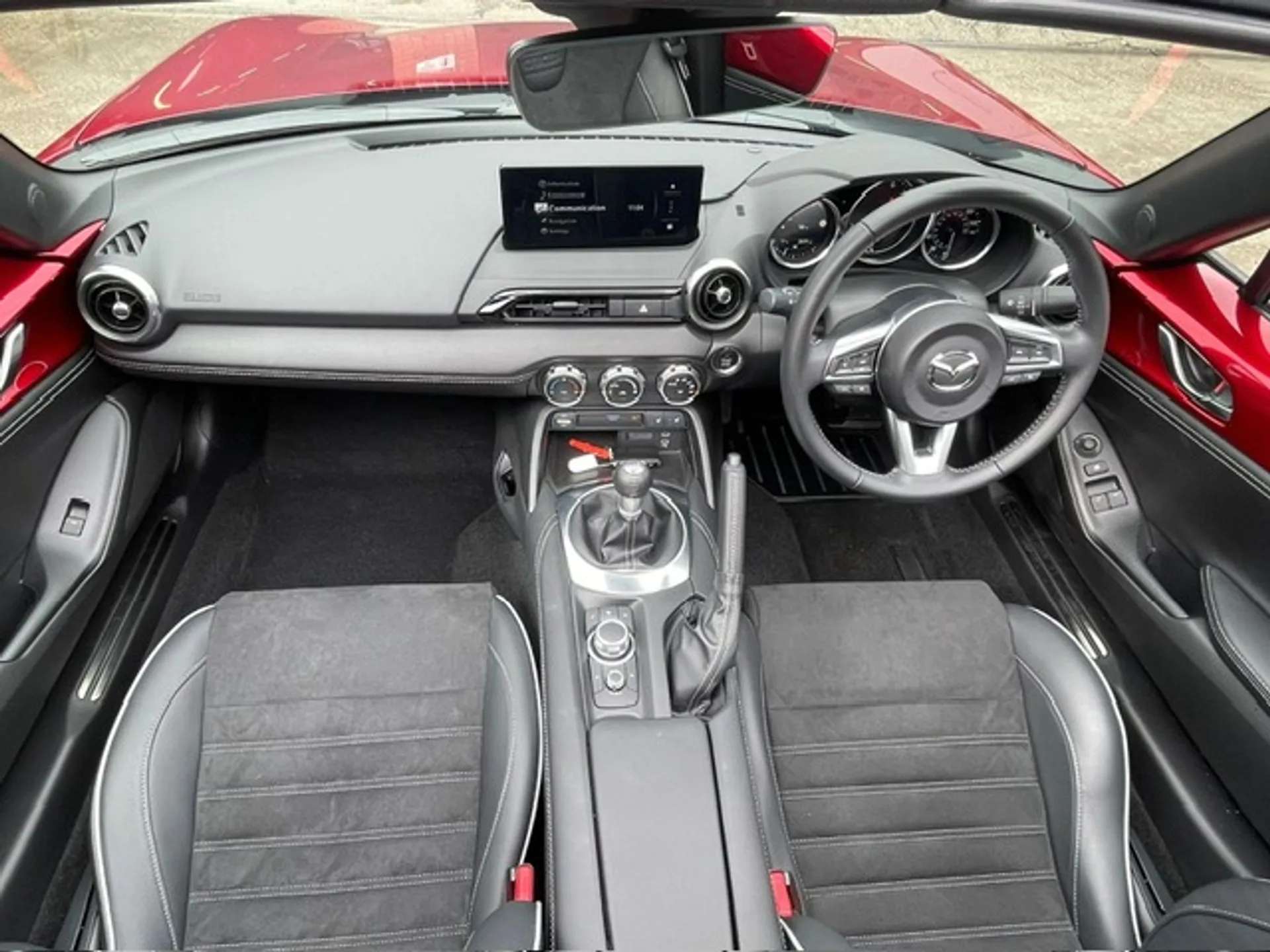 2025 MAZDA MX-5 2025 MAZDA MX-5