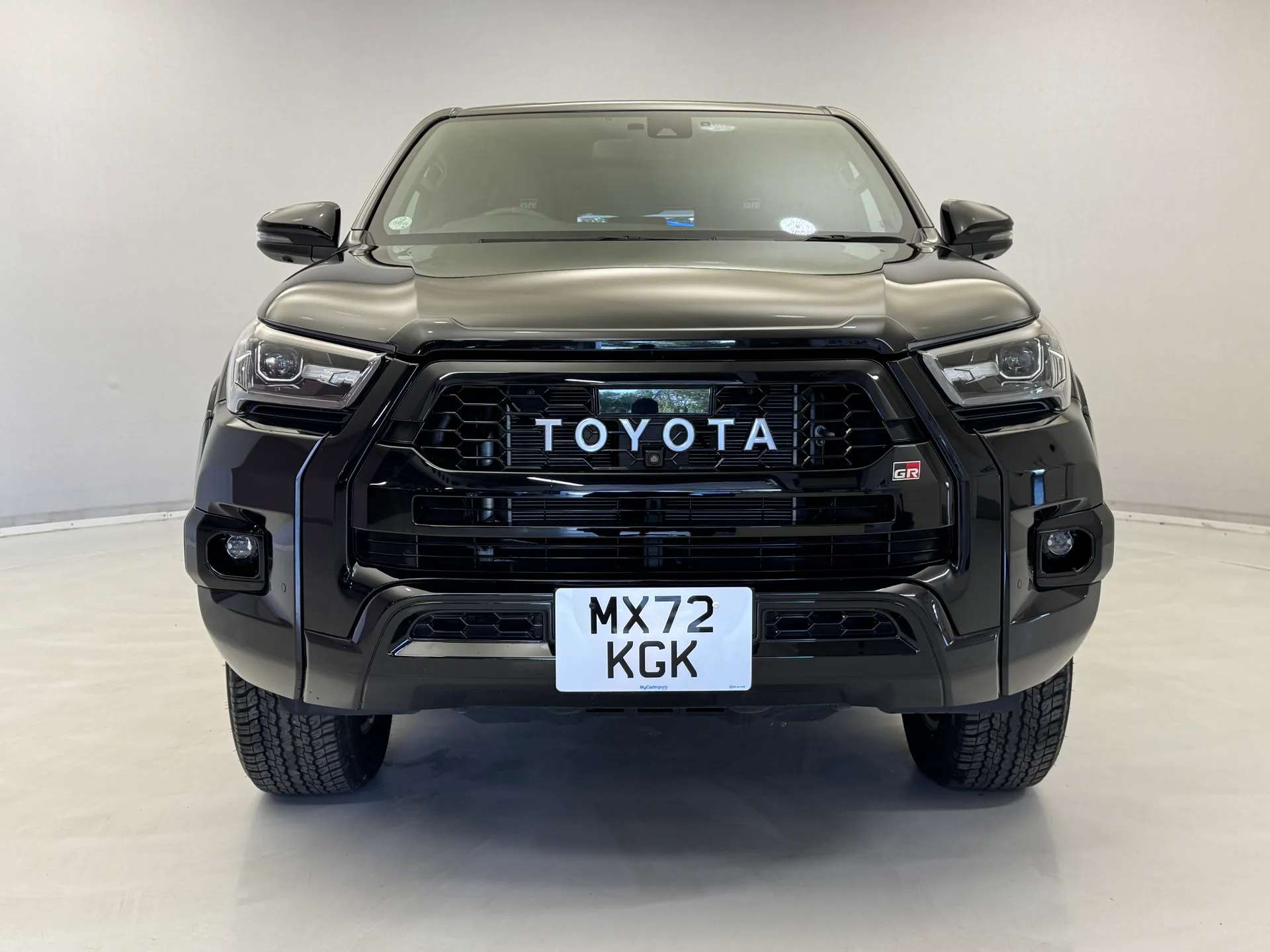 A 2022 TOYOTA HILUX GR Sport D/Cab Pick Up 2.8 D-4D Auto A 2022 TOYOTA HILUX GR Sport D/Cab Pick Up 2.8 D-4D Auto