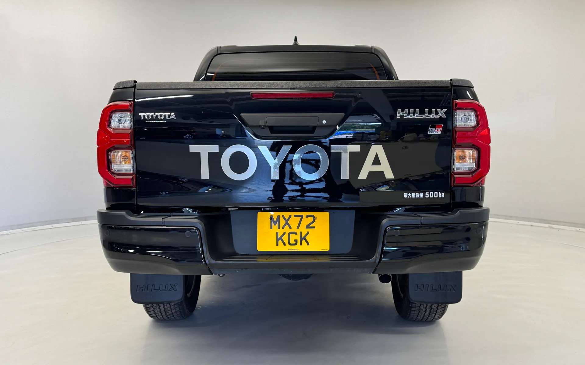 A 2022 TOYOTA HILUX GR Sport D/Cab Pick Up 2.8 D-4D Auto A 2022 TOYOTA HILUX GR Sport D/Cab Pick Up 2.8 D-4D Auto