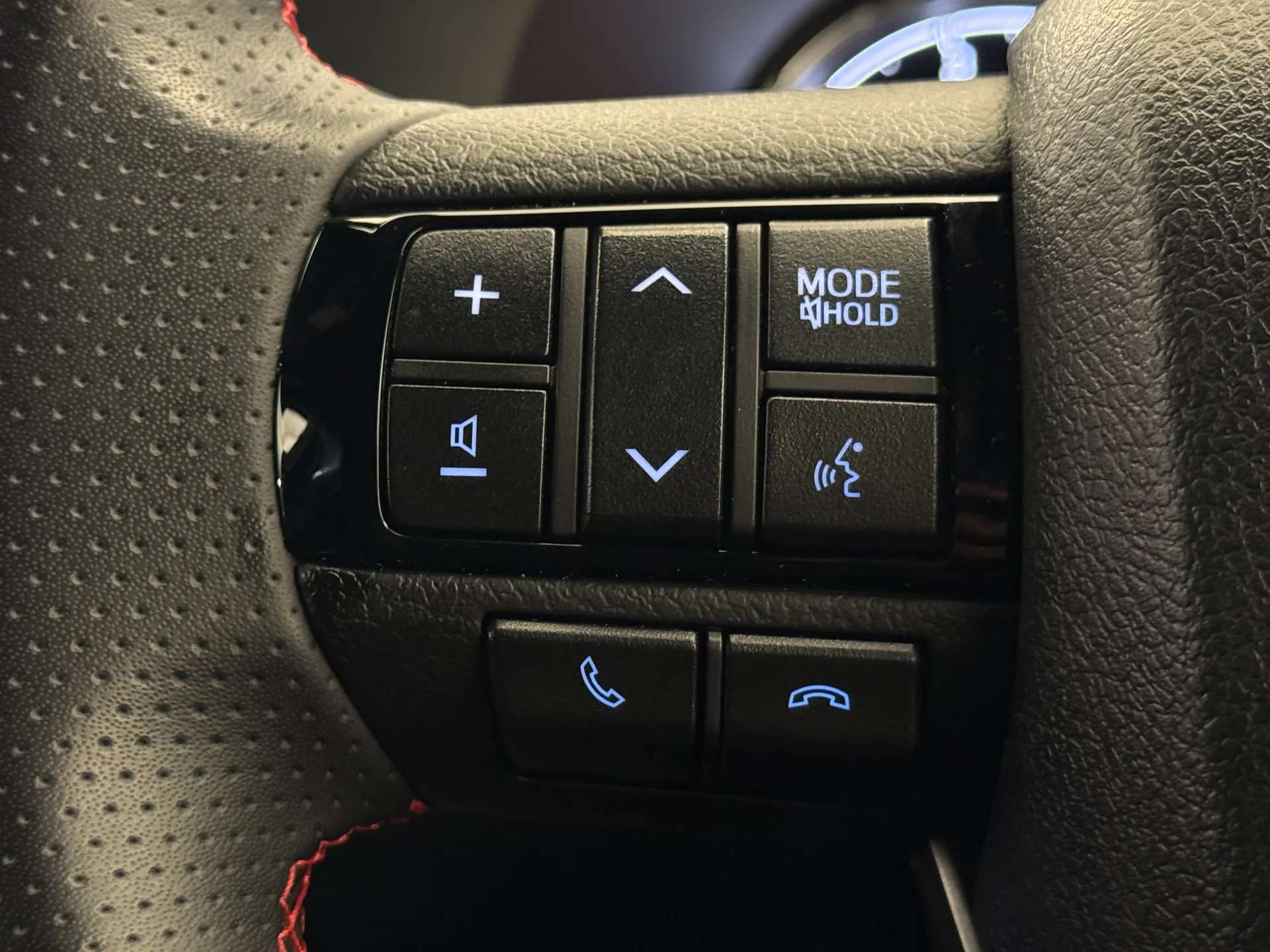 2022 TOYOTA HILUX 2022 TOYOTA HILUX
