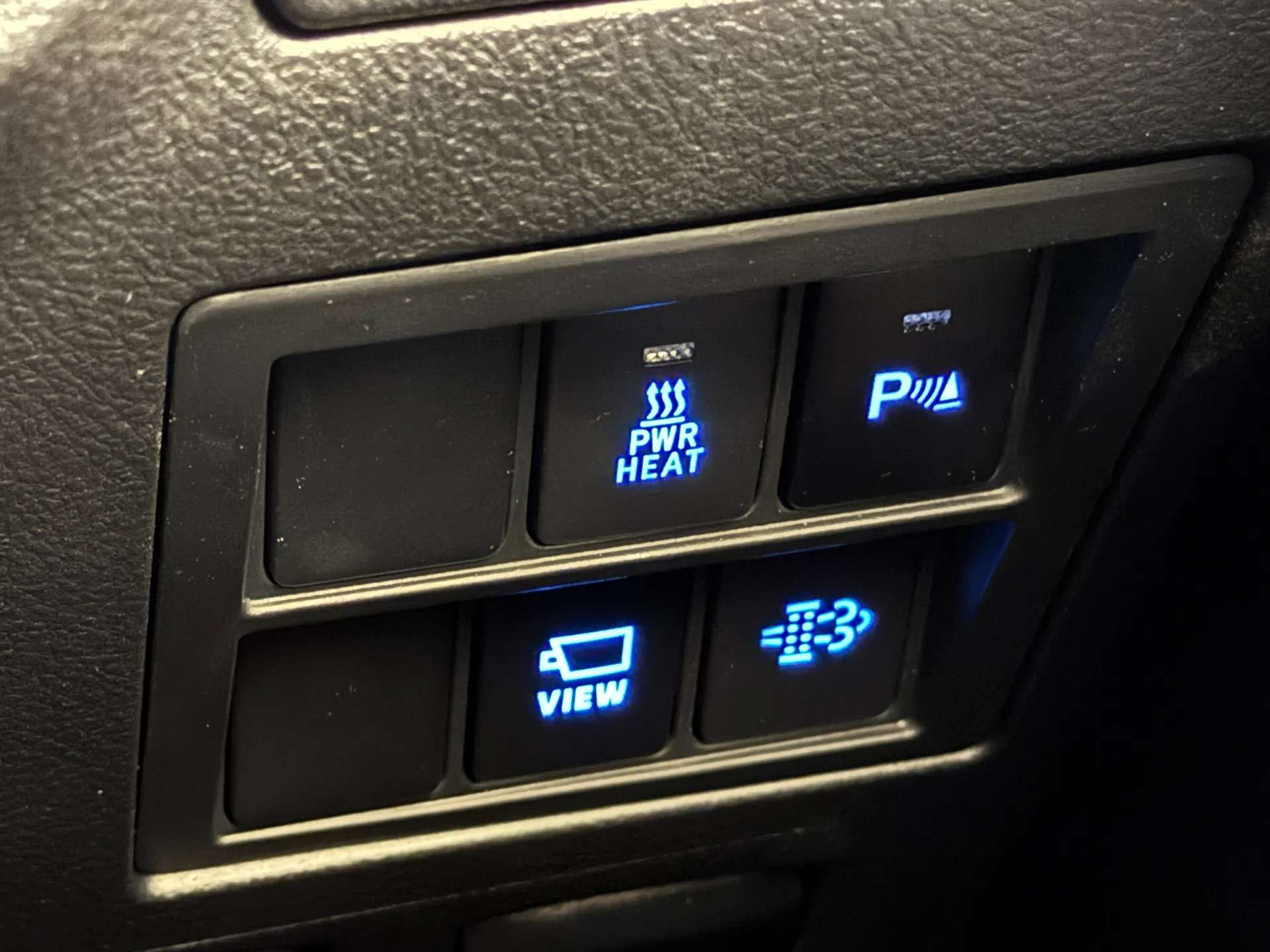 2022 TOYOTA HILUX 2022 TOYOTA HILUX
