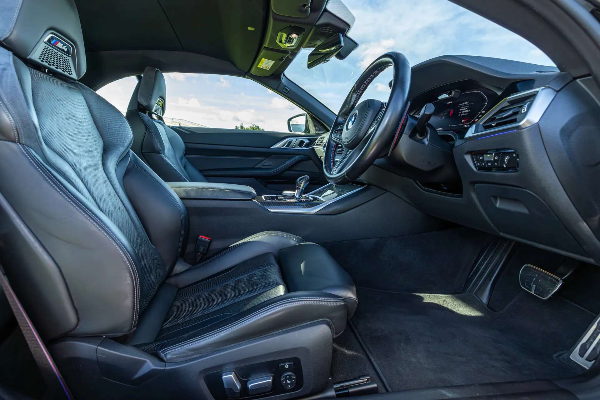 2022 BMW M4 2022 BMW M4