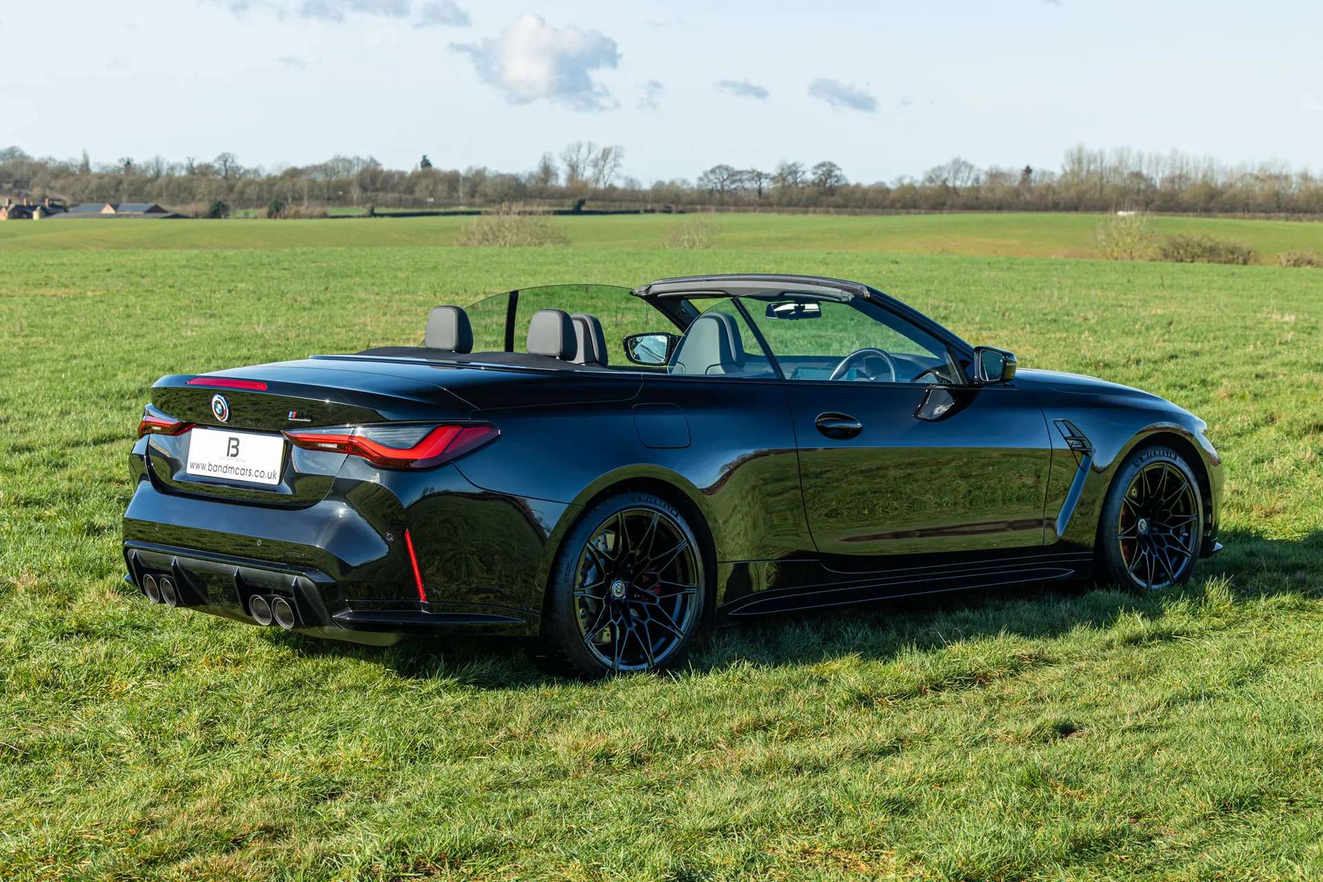 2022 BMW M4 2022 BMW M4