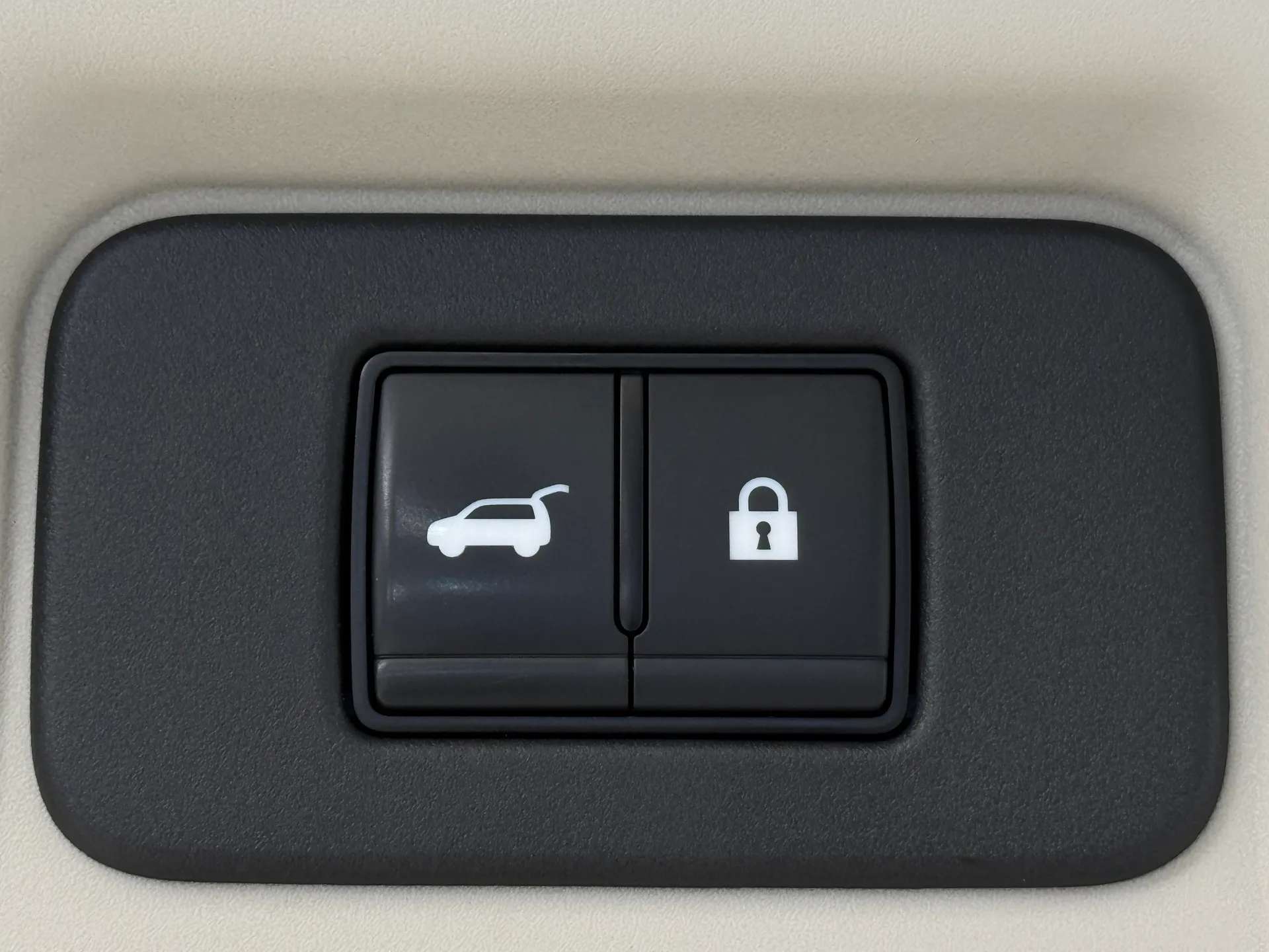 2024 NISSAN ARIYA 2024 NISSAN ARIYA