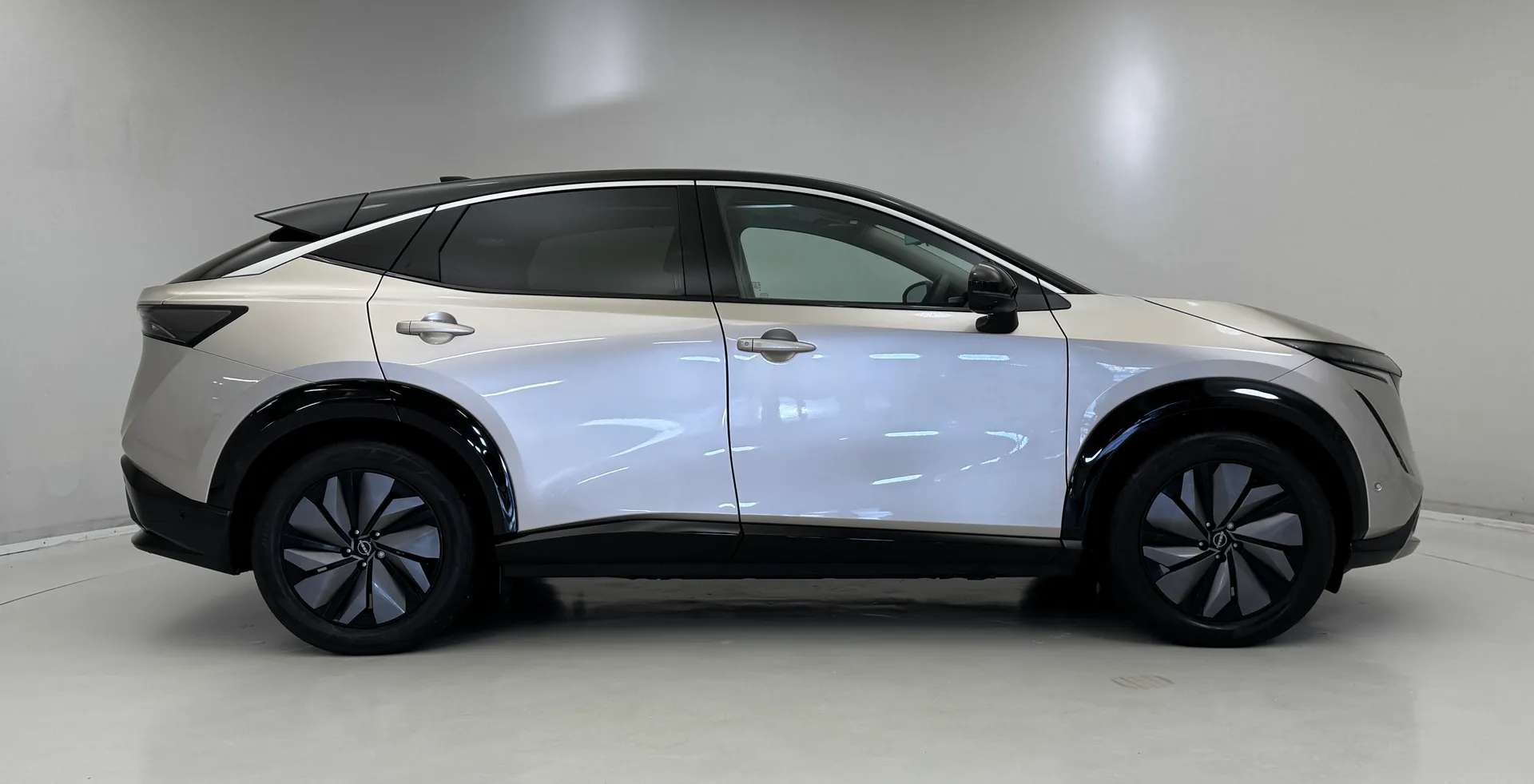 2025 NISSAN ARIYA 2025 NISSAN ARIYA