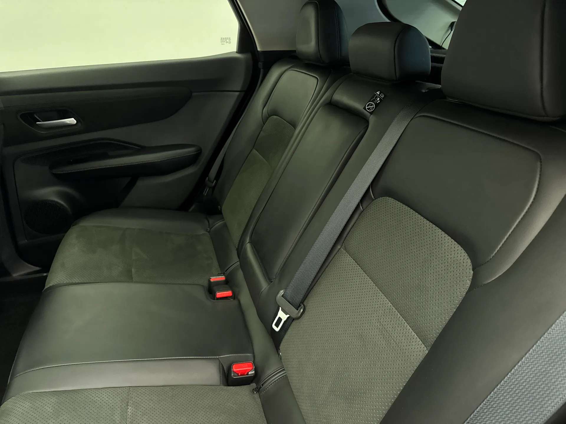 2025 NISSAN ARIYA 2025 NISSAN ARIYA