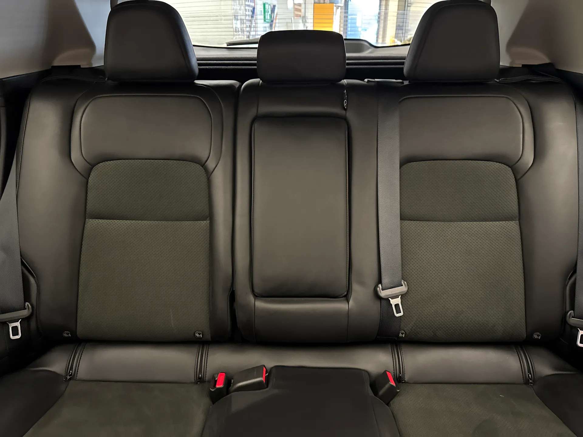 2025 NISSAN ARIYA 2025 NISSAN ARIYA