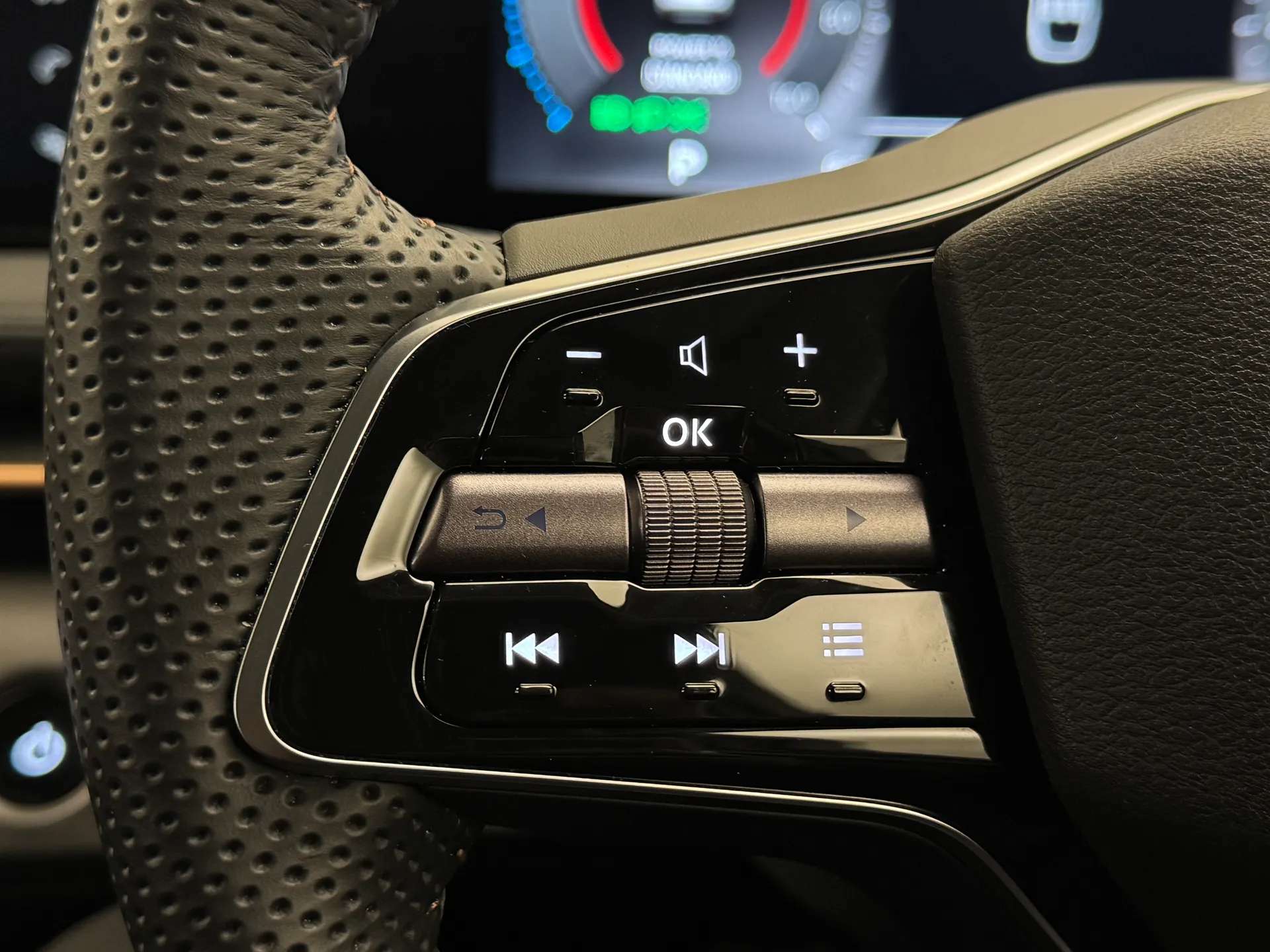 2024 NISSAN ARIYA 2024 NISSAN ARIYA