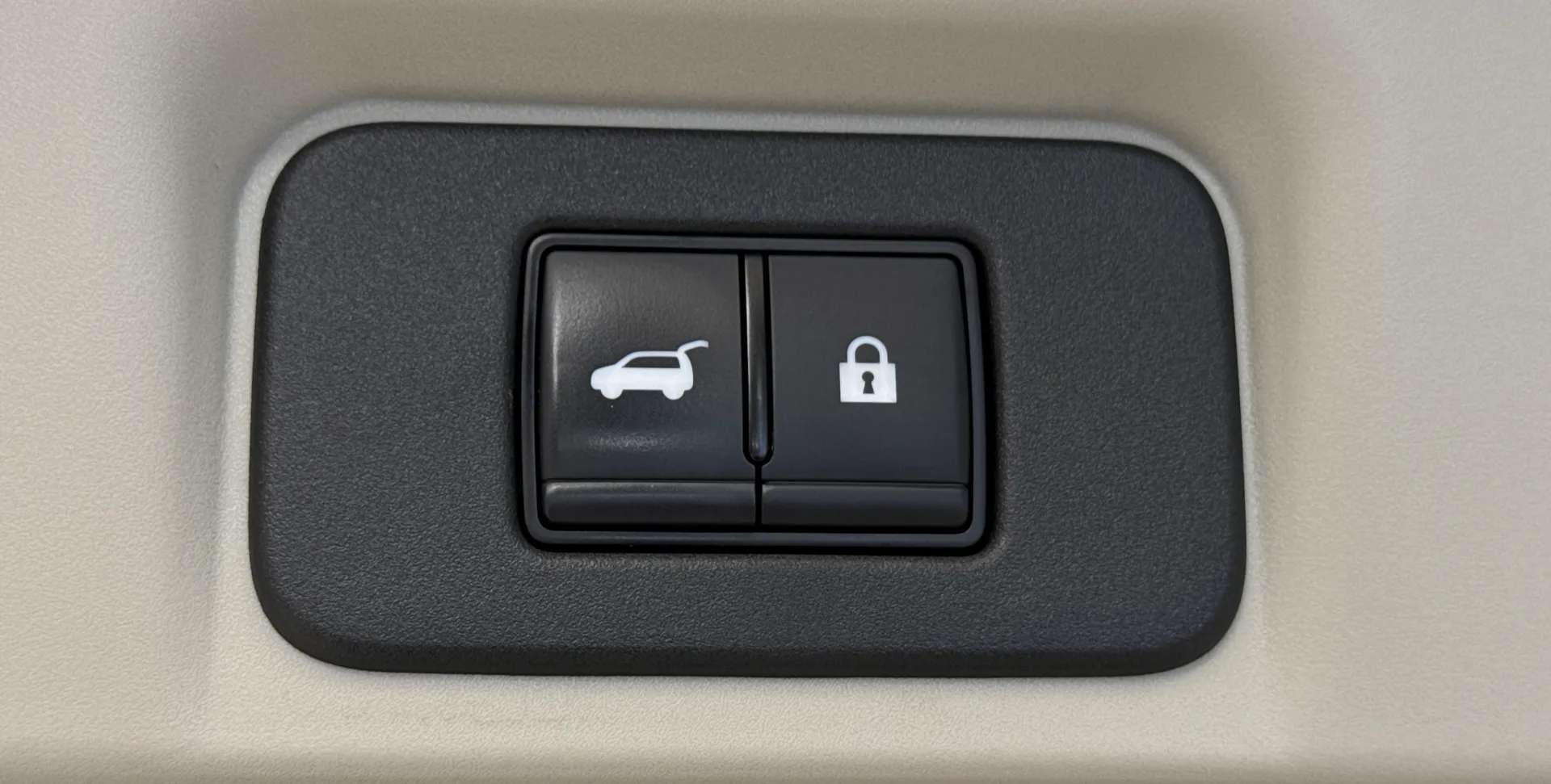 2023 NISSAN ARIYA 2023 NISSAN ARIYA