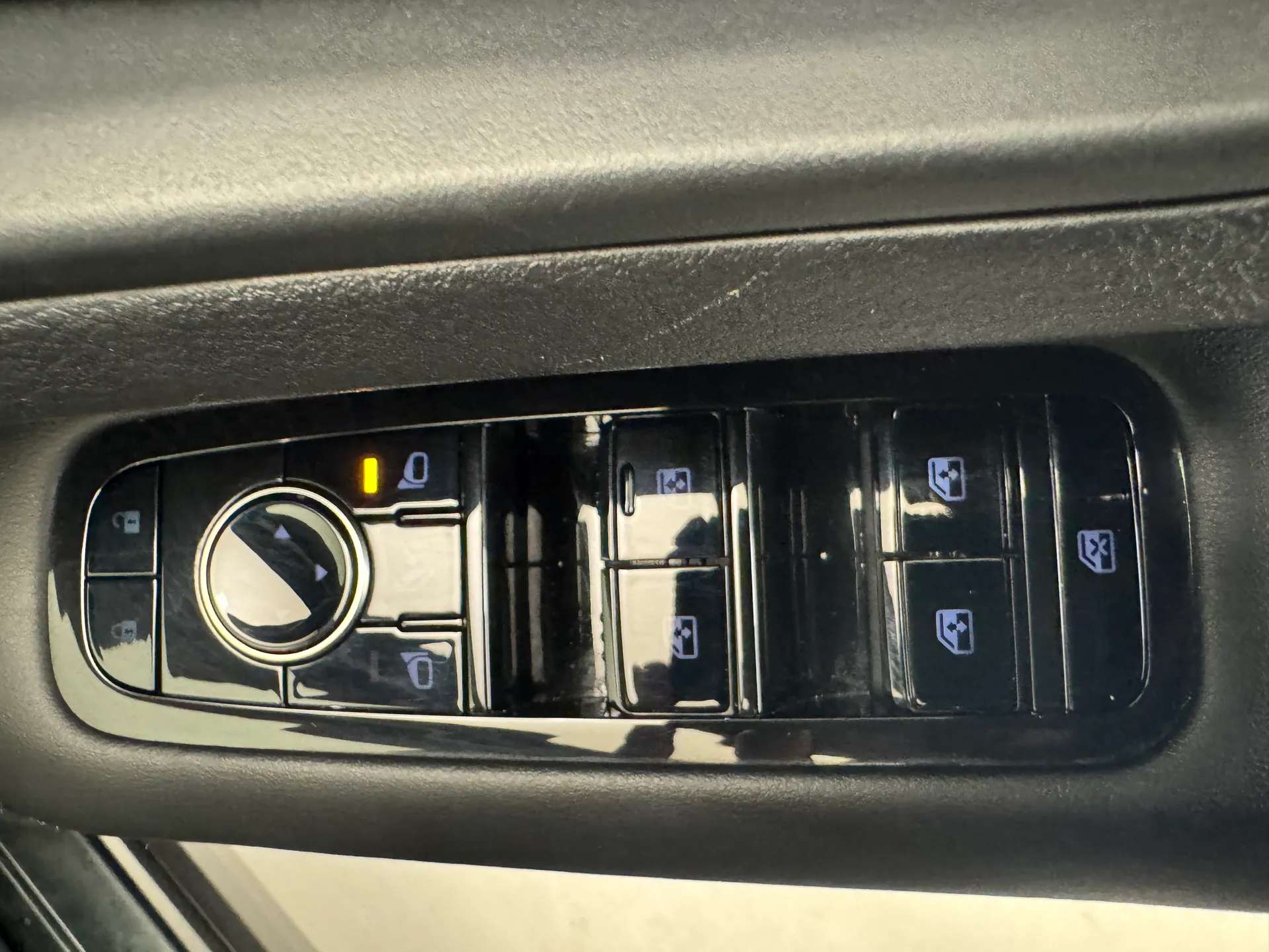2023 NISSAN ARIYA 2023 NISSAN ARIYA