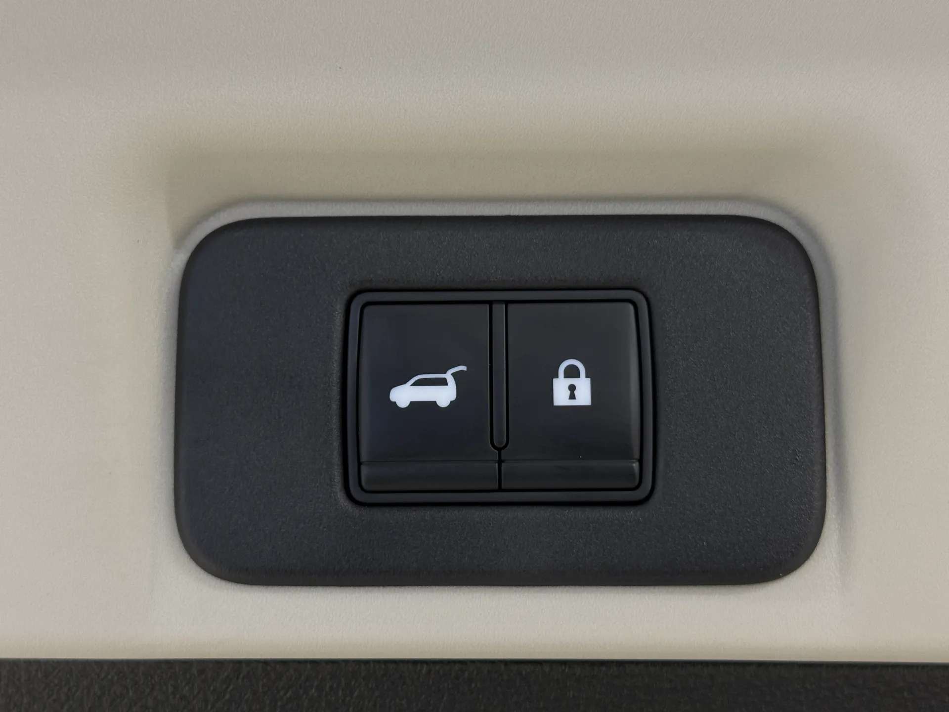 2022 NISSAN ARIYA 2022 NISSAN ARIYA