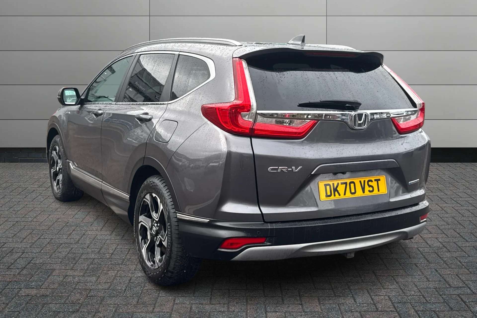 A 2020 HONDA CR-V 2.0 i-MMD Hybrid SR 2WD 5dr eCVT A 2020 HONDA CR-V 2.0 i-MMD Hybrid SR 2WD 5dr eCVT
