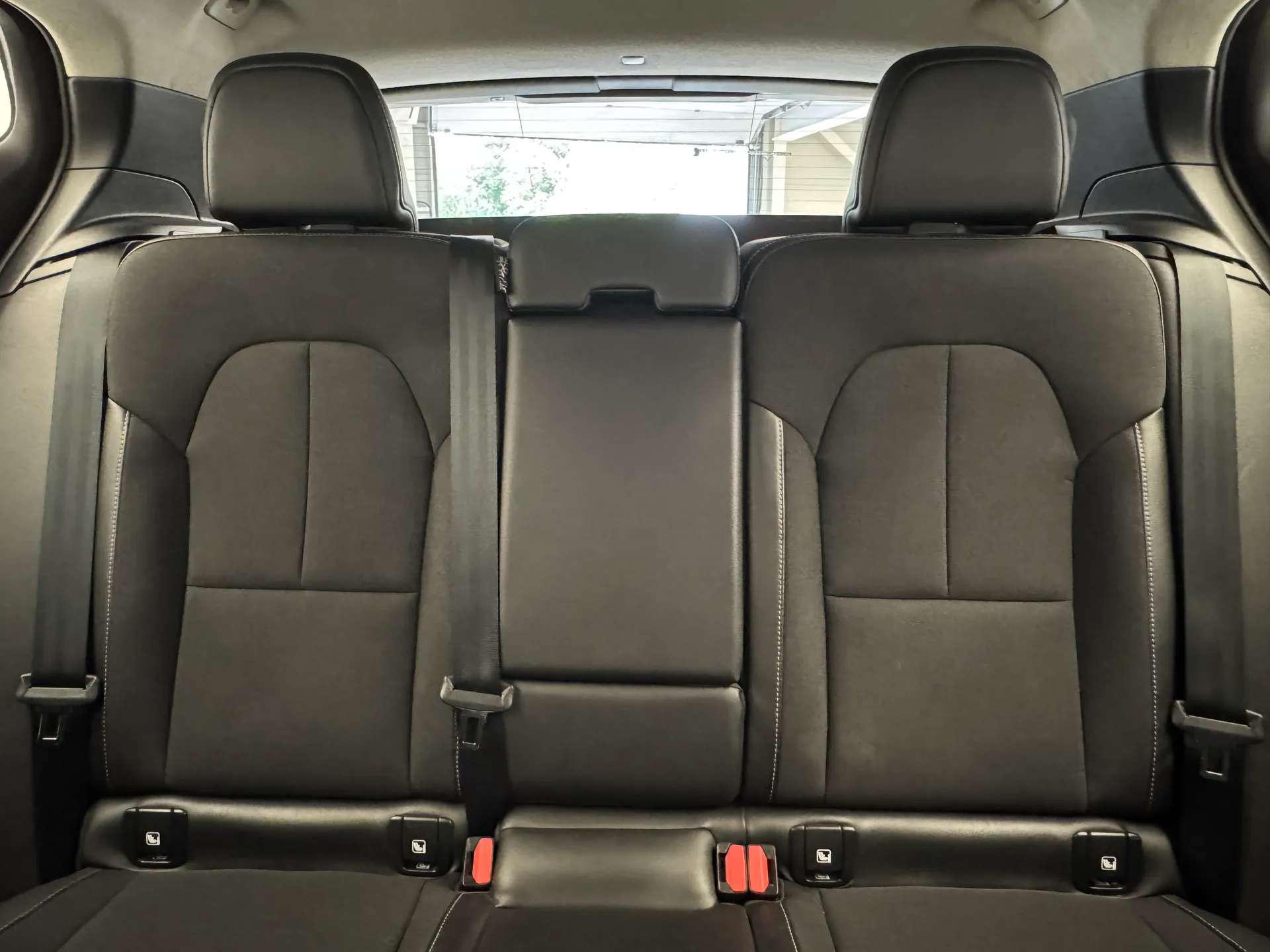 2020 VOLVO XC40 2020 VOLVO XC40
