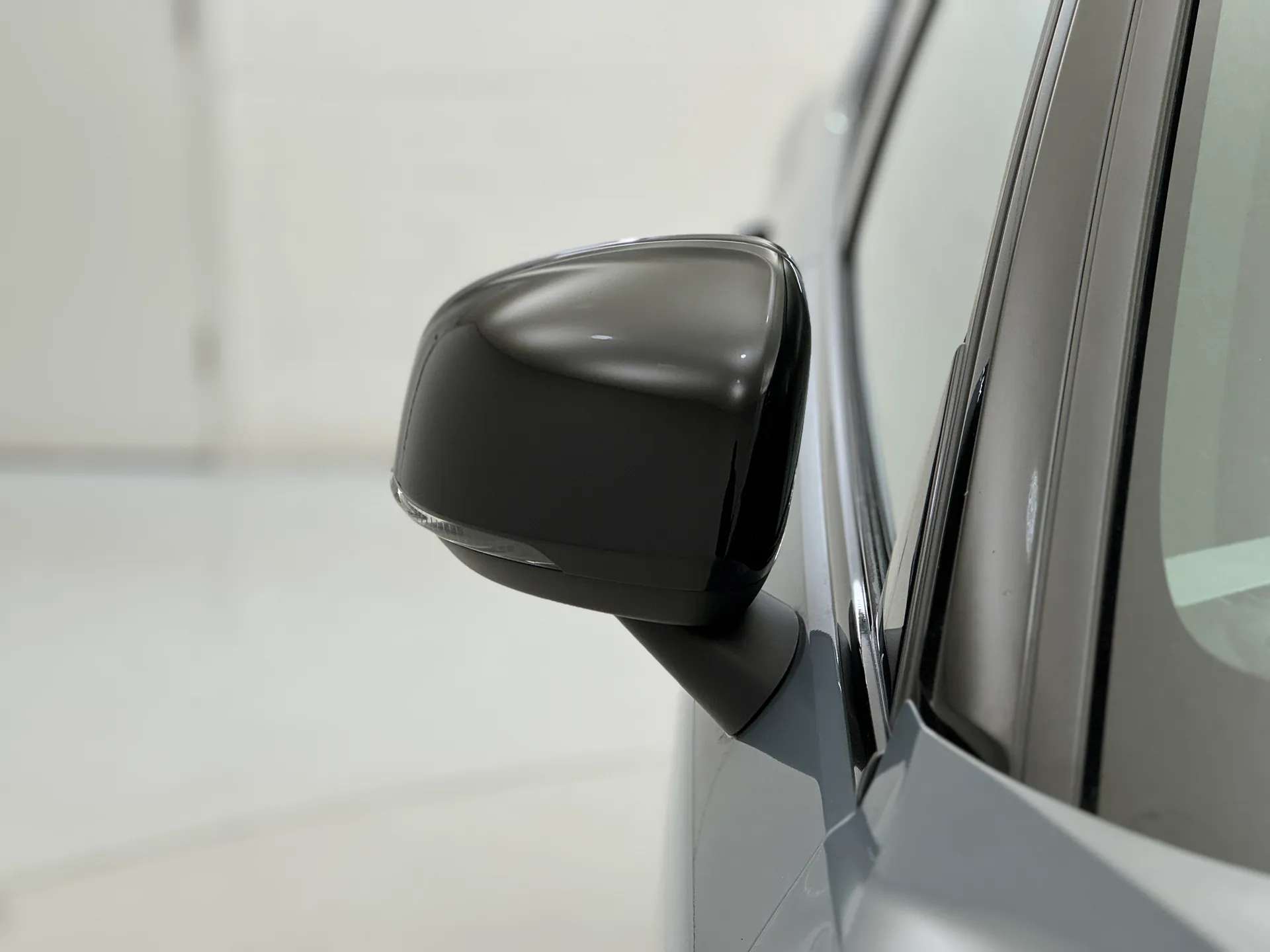 2021 VOLVO XC40 2021 VOLVO XC40