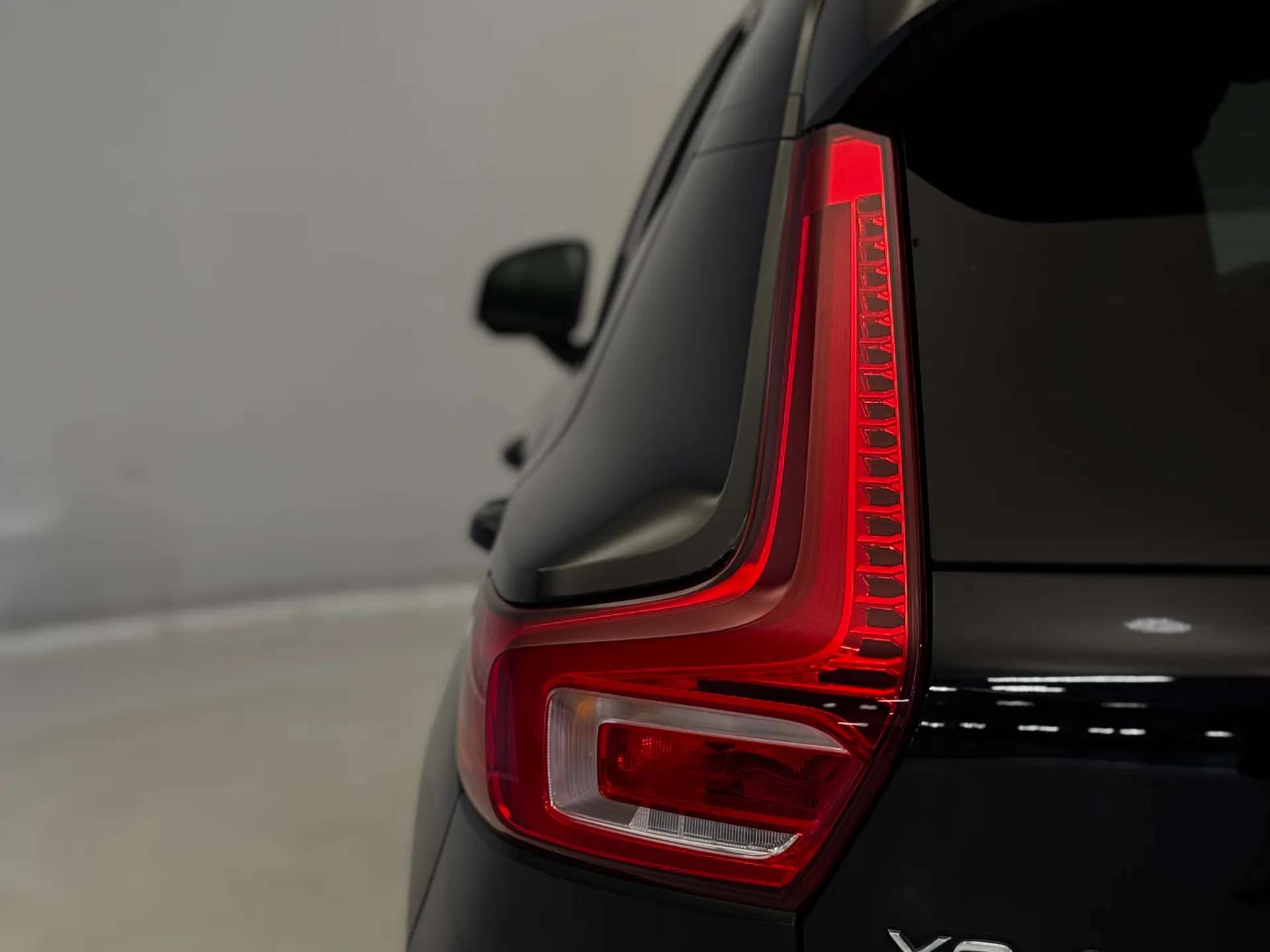 2022 VOLVO XC40 2022 VOLVO XC40