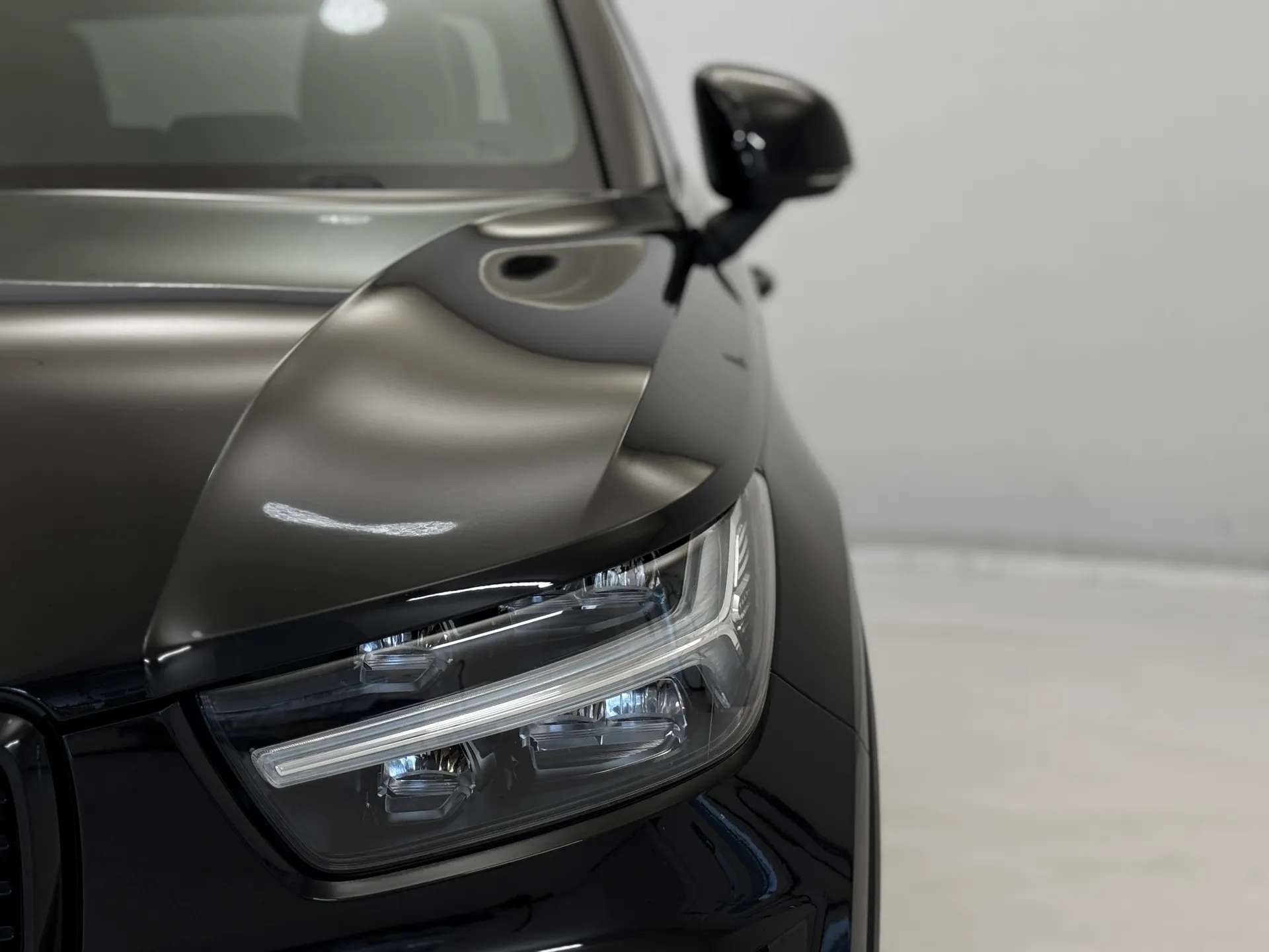 2022 VOLVO XC40 2022 VOLVO XC40