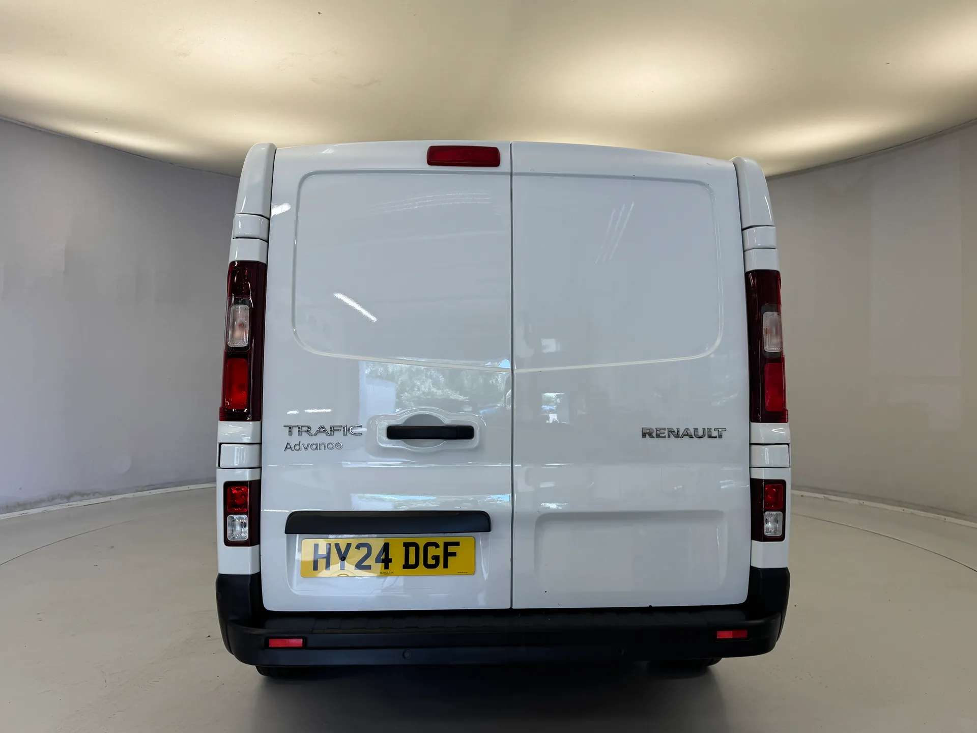 2024 RENAULT TRAFIC 2024 RENAULT TRAFIC
