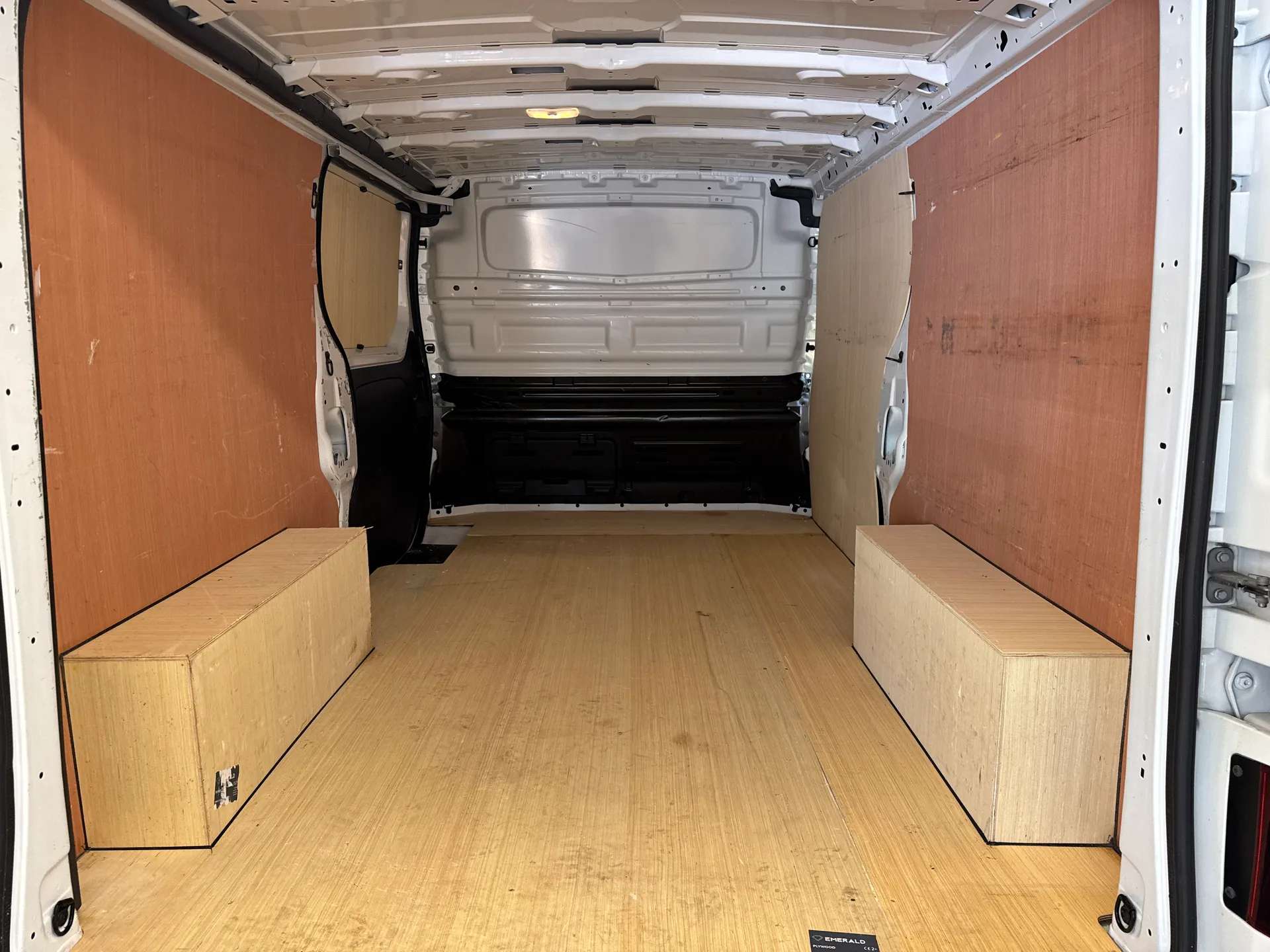2024 RENAULT TRAFIC 2024 RENAULT TRAFIC