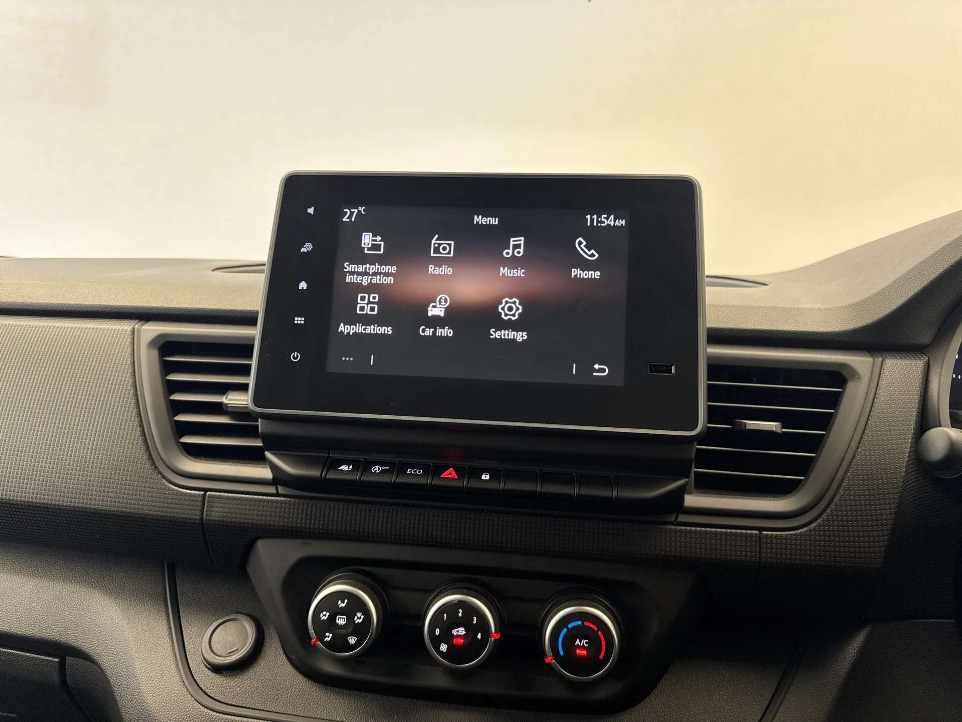 2024 RENAULT TRAFIC 2024 RENAULT TRAFIC