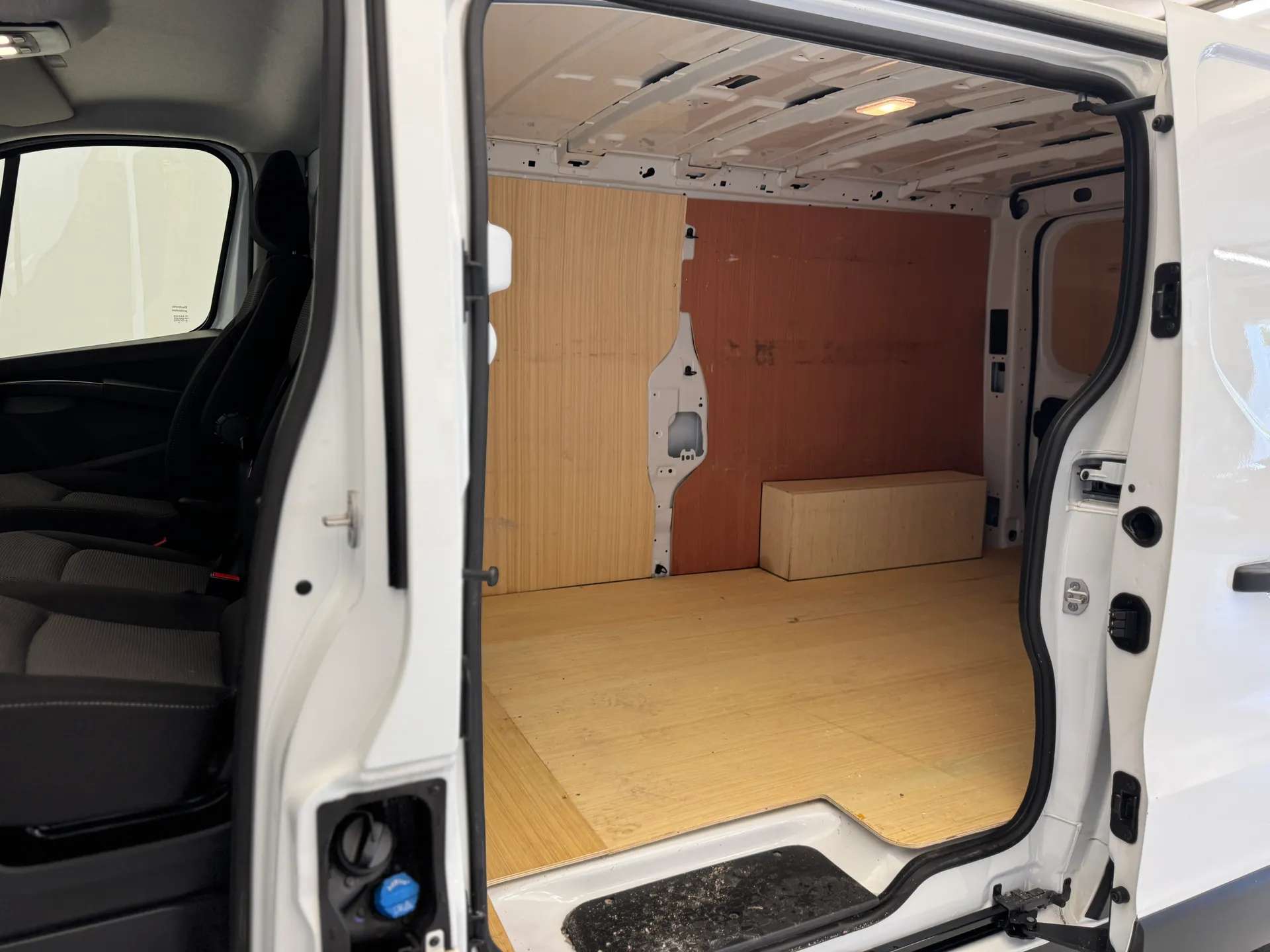 2024 RENAULT TRAFIC 2024 RENAULT TRAFIC