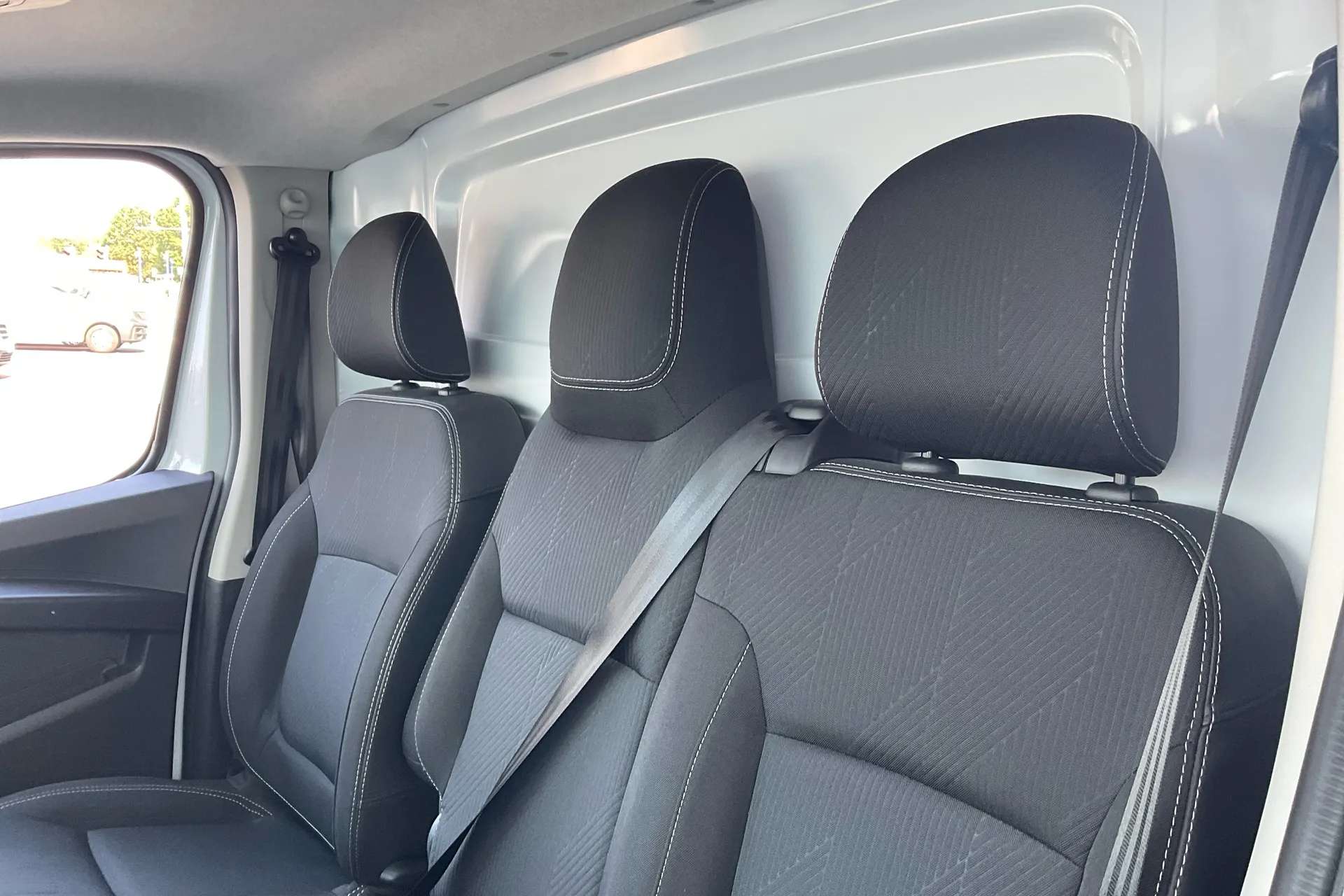 2024 RENAULT TRAFIC 2024 RENAULT TRAFIC