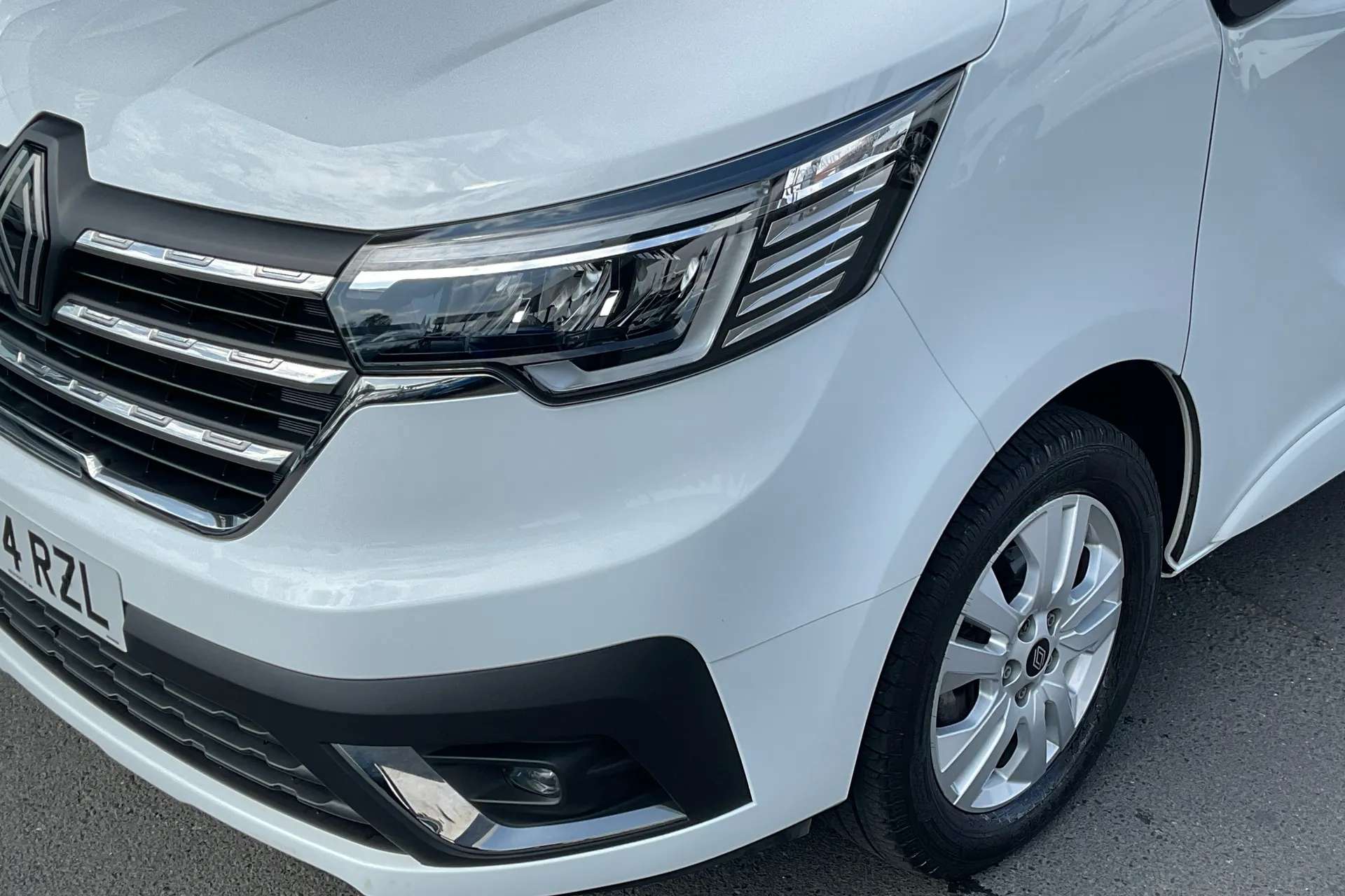 2024 RENAULT TRAFIC 2024 RENAULT TRAFIC