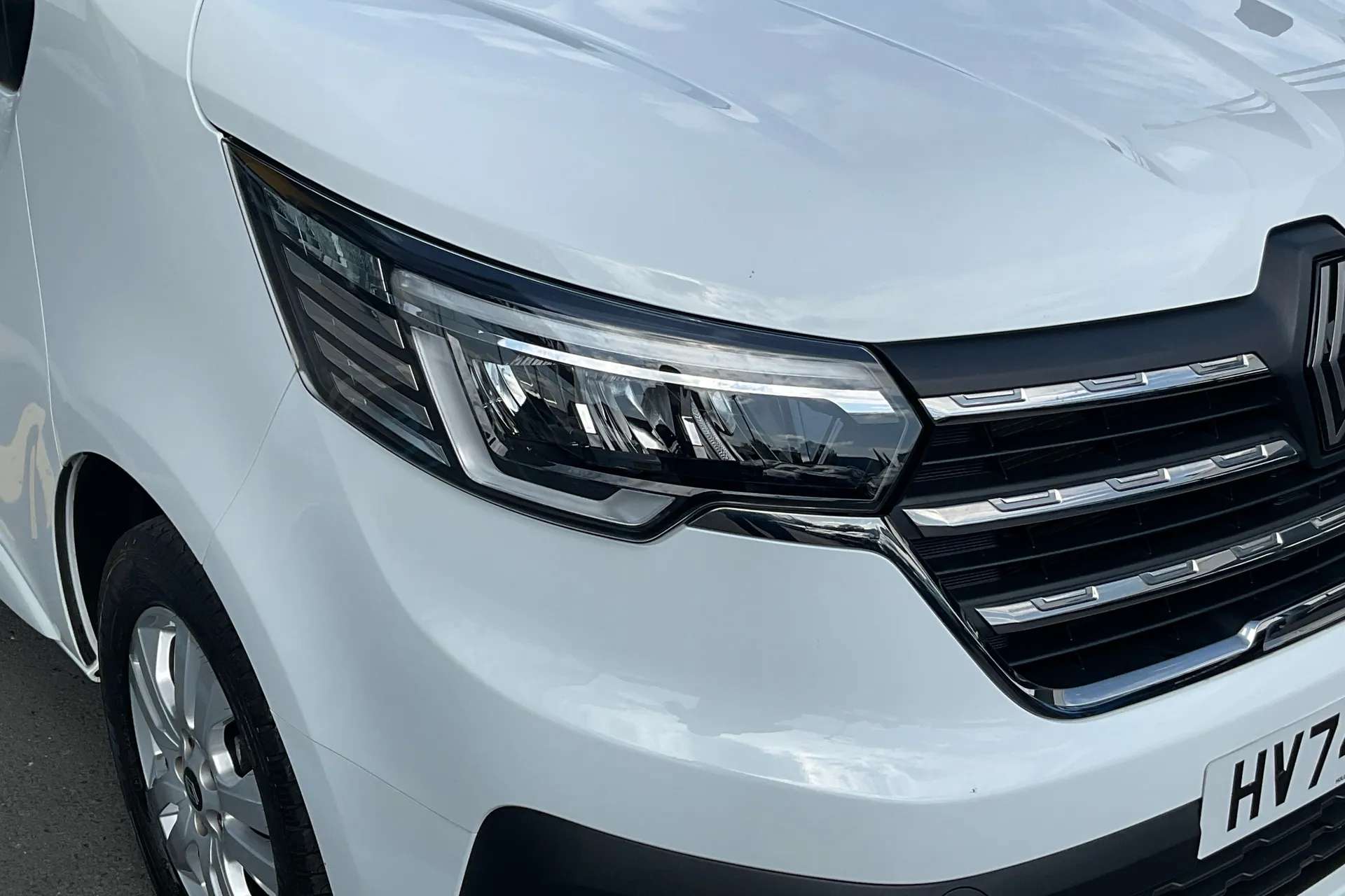 2024 RENAULT TRAFIC 2024 RENAULT TRAFIC