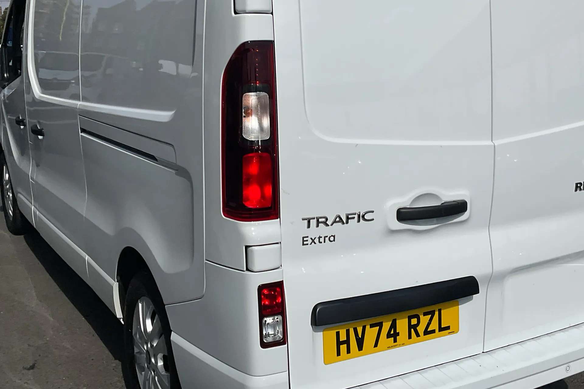 2024 RENAULT TRAFIC 2024 RENAULT TRAFIC