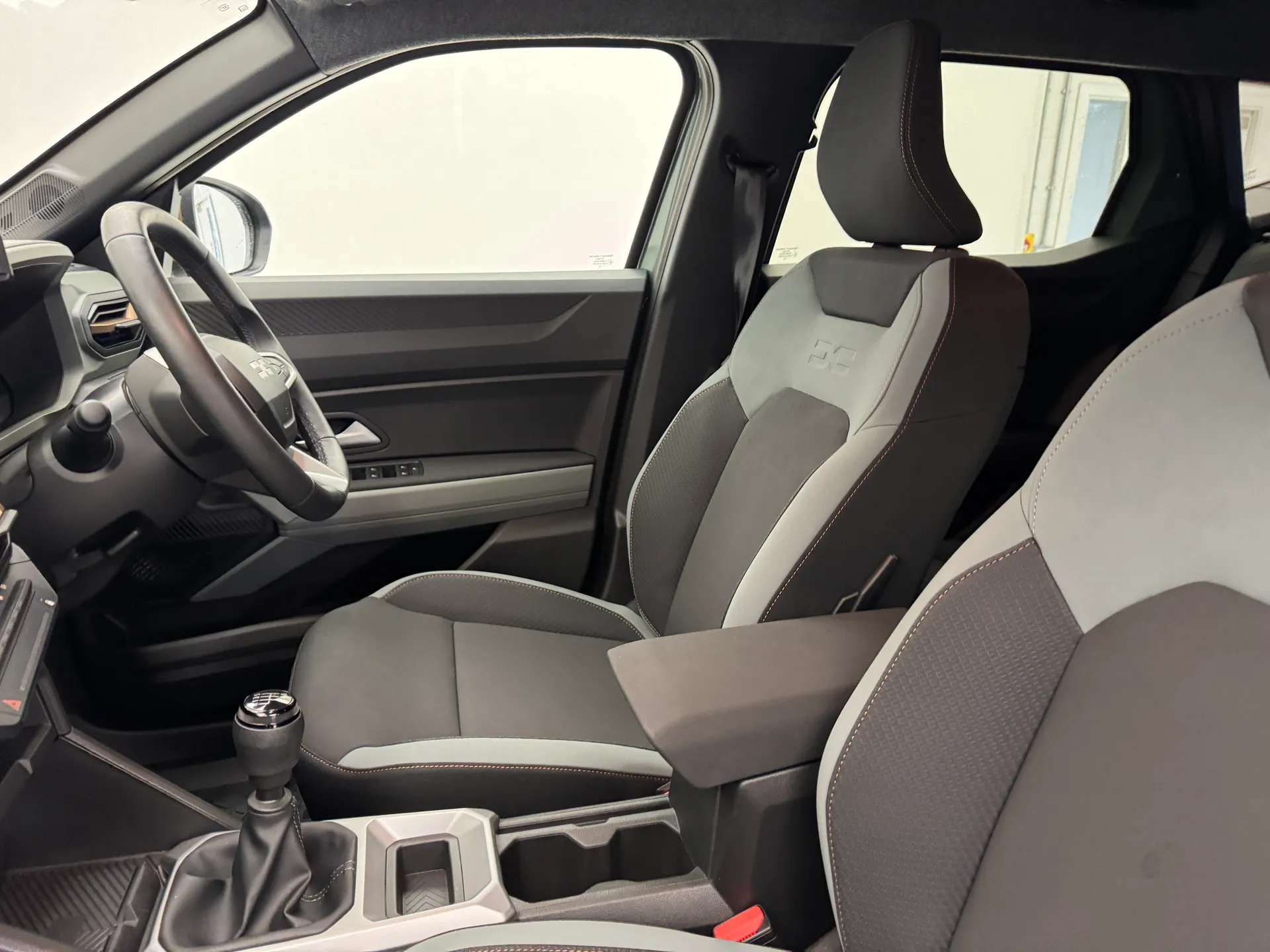 2025 DACIA DUSTER 2025 DACIA DUSTER