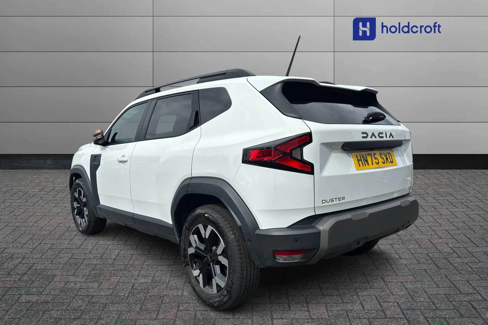 A 2025 DACIA DUSTER 1.2 TCe 130 Extreme 5dr A 2025 DACIA DUSTER 1.2 TCe 130 Extreme 5dr