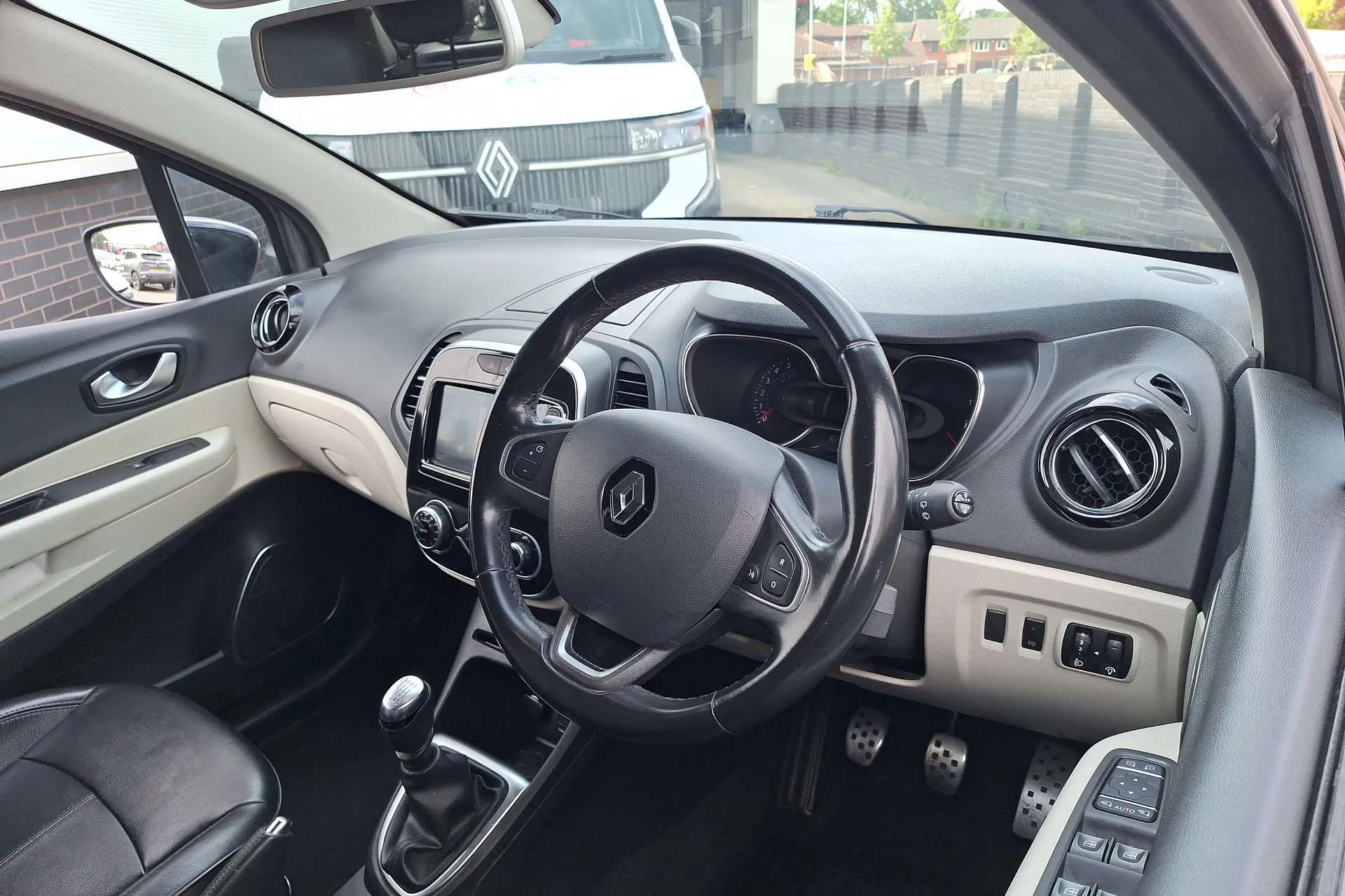 2019 RENAULT CAPTUR 2019 RENAULT CAPTUR