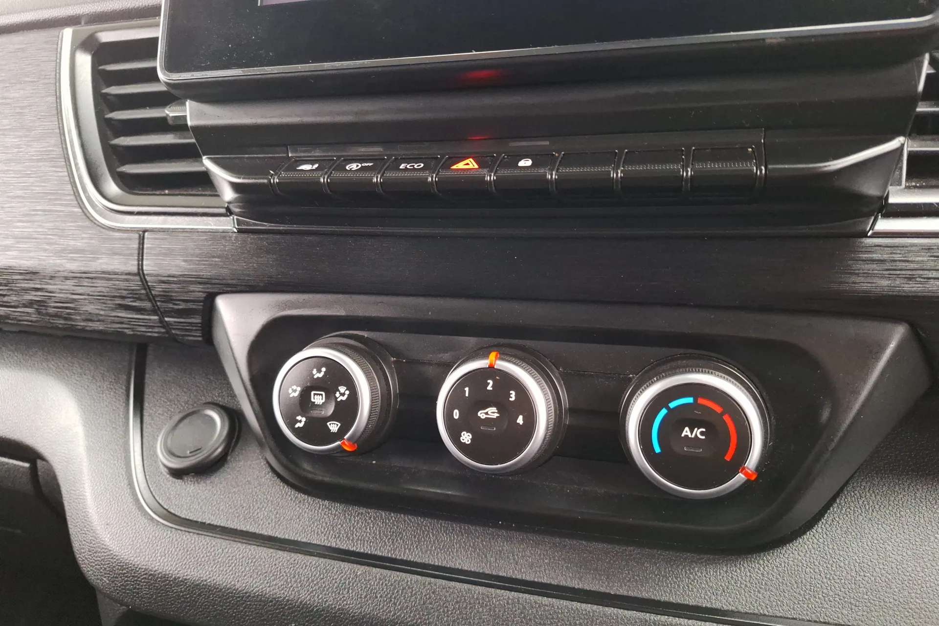 2023 RENAULT TRAFIC 2023 RENAULT TRAFIC