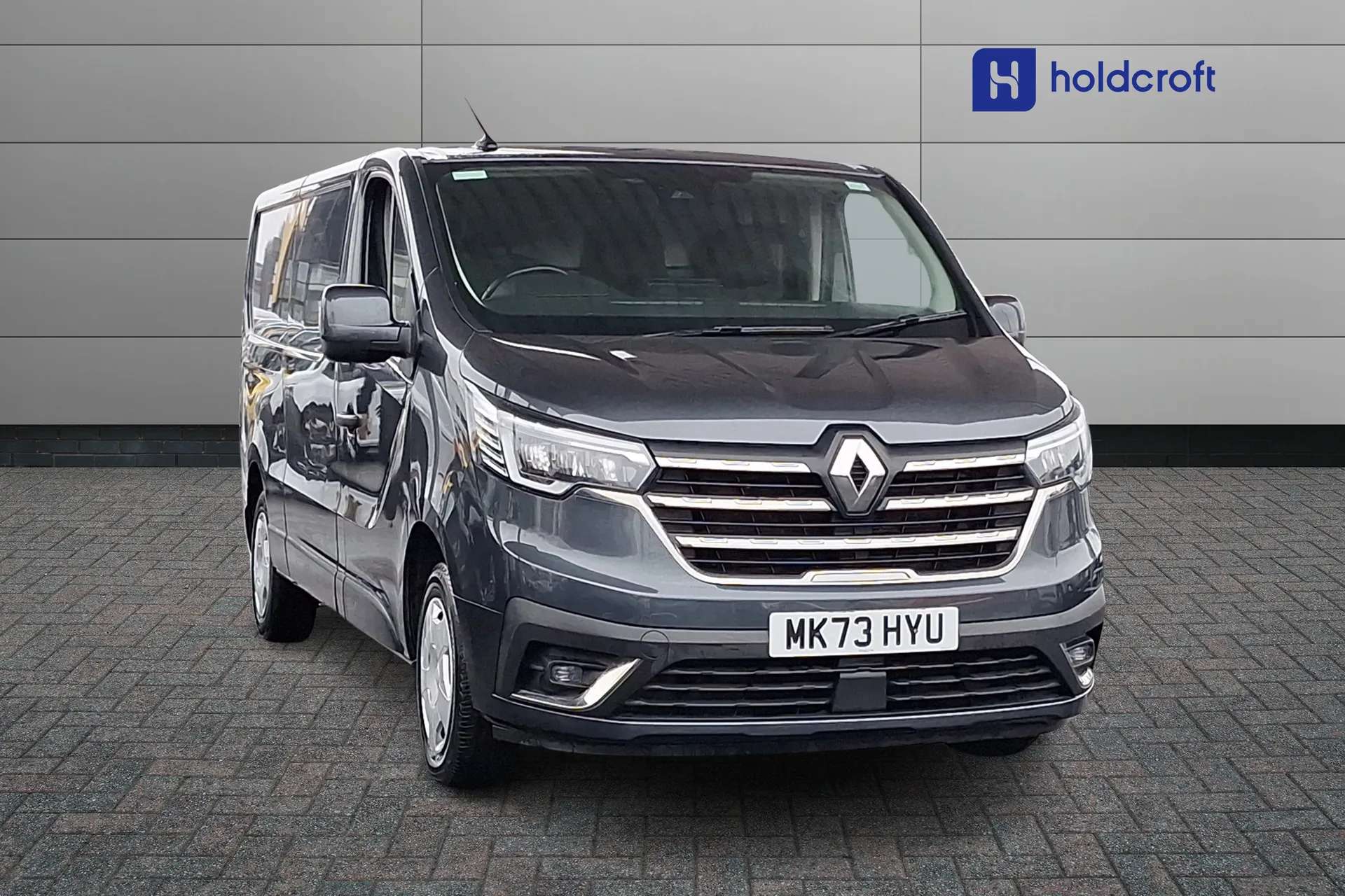 A 2023 RENAULT TRAFIC LL30 Blue dCi 130 Sport Van A 2023 RENAULT TRAFIC LL30 Blue dCi 130 Sport Van