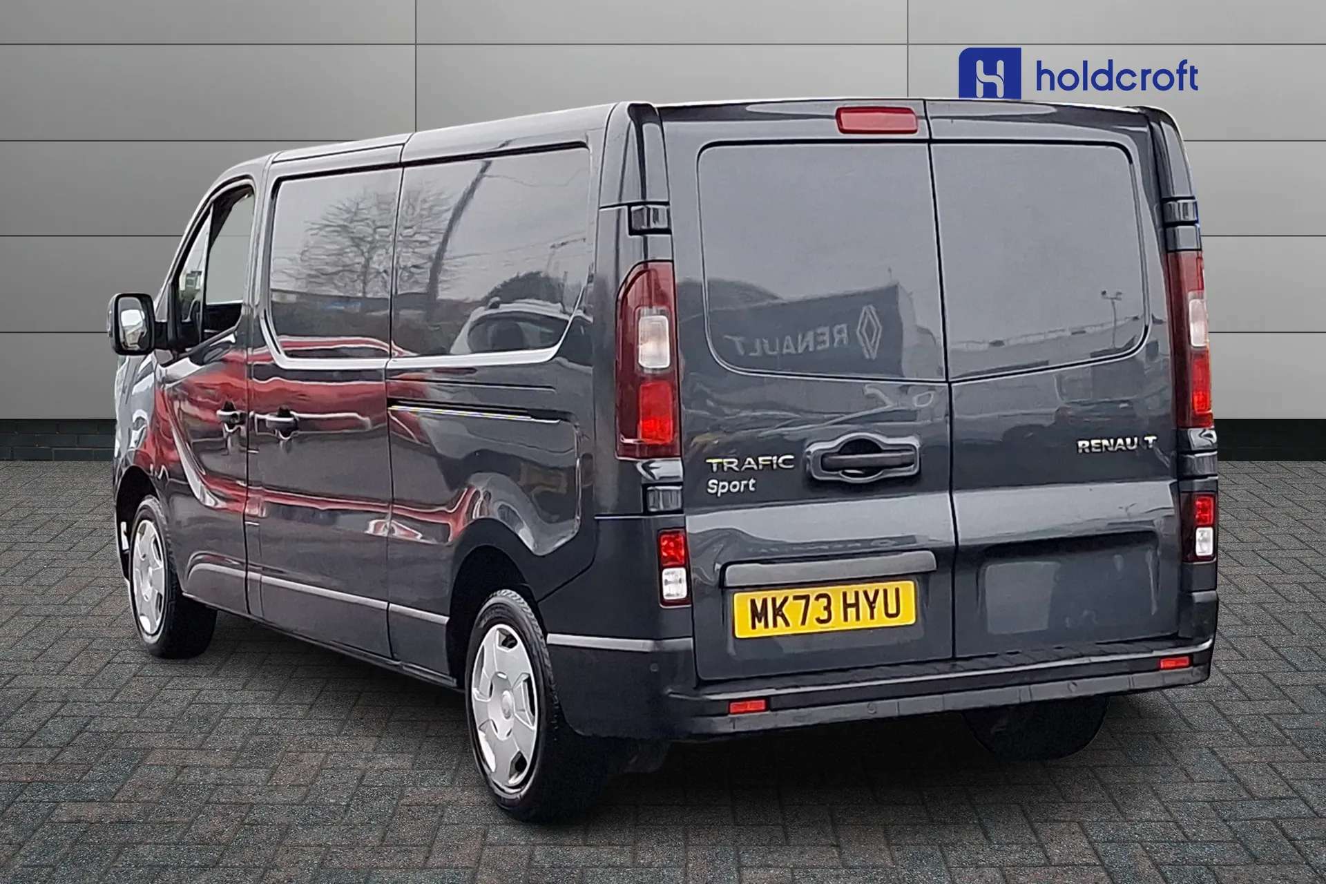 A 2023 RENAULT TRAFIC LL30 Blue dCi 130 Sport Van A 2023 RENAULT TRAFIC LL30 Blue dCi 130 Sport Van
