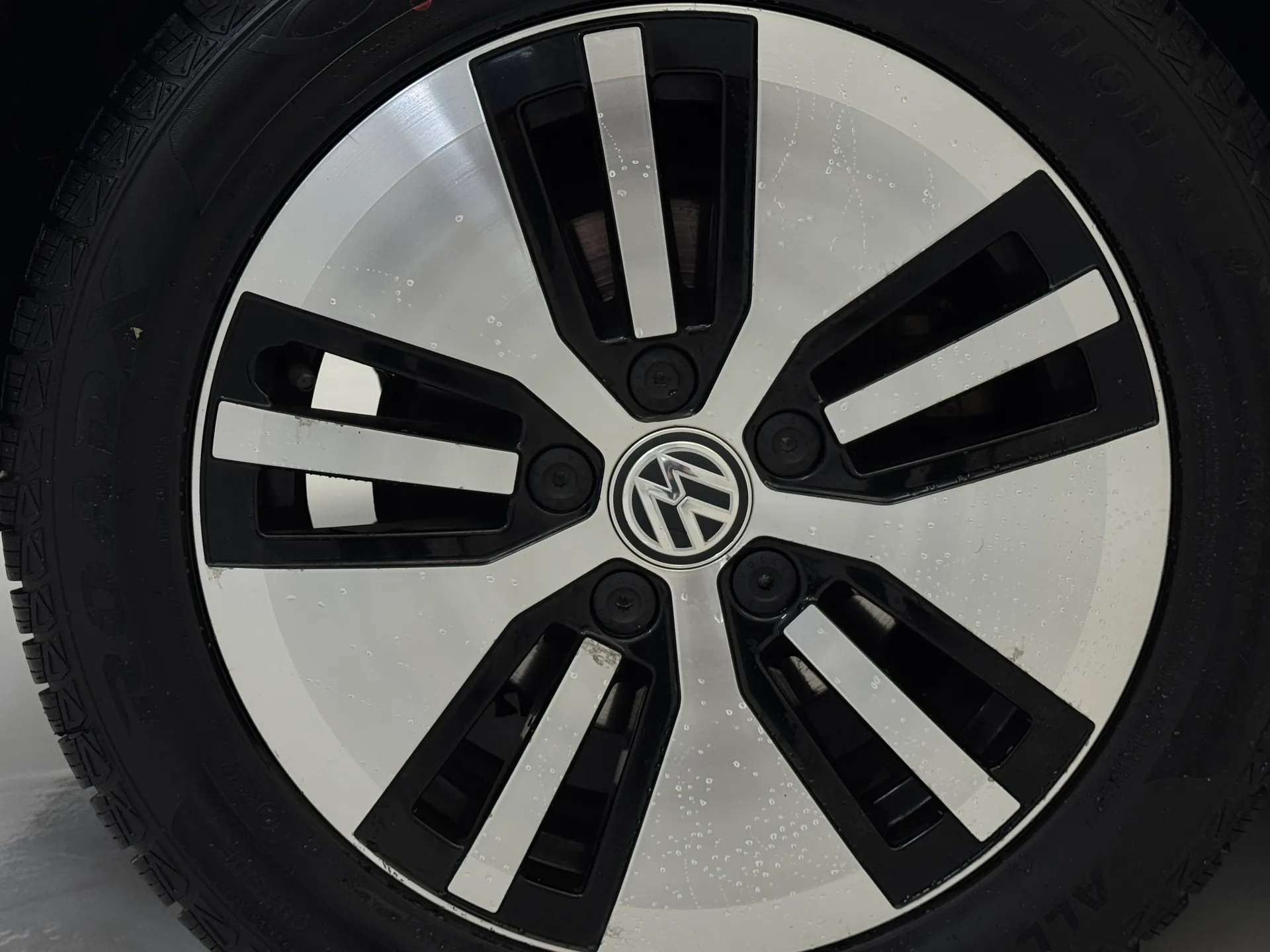 2020 VOLKSWAGEN GOLF 2020 VOLKSWAGEN GOLF