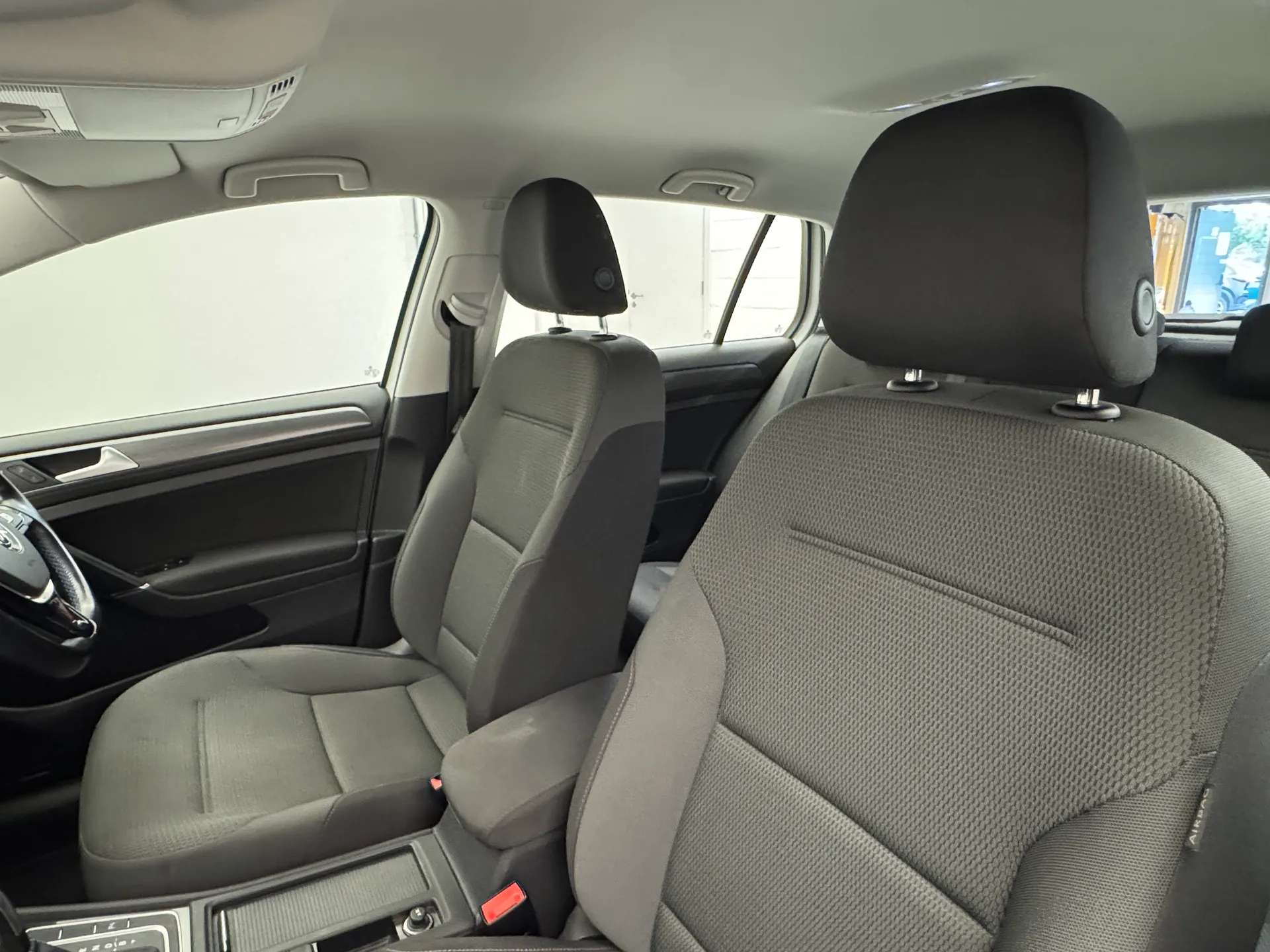 2020 VOLKSWAGEN GOLF 2020 VOLKSWAGEN GOLF