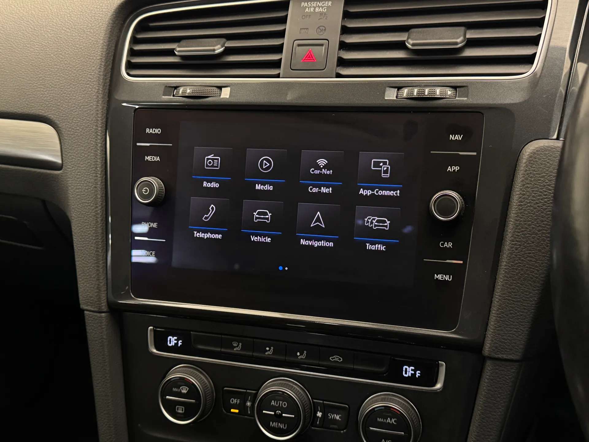 2020 VOLKSWAGEN GOLF 2020 VOLKSWAGEN GOLF
