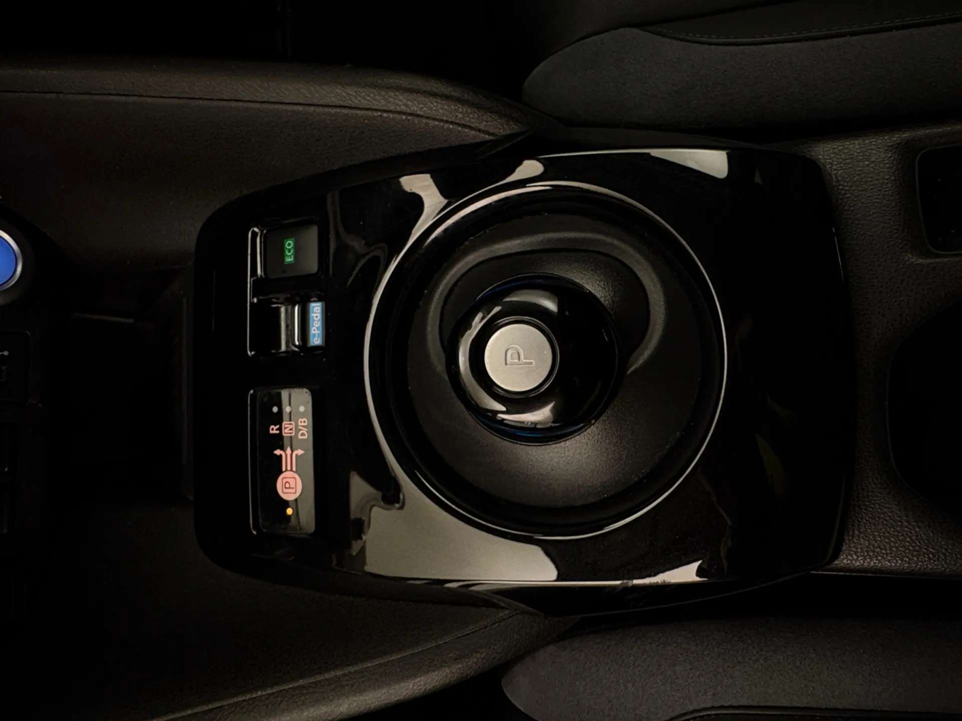 2022 NISSAN LEAF 2022 NISSAN LEAF