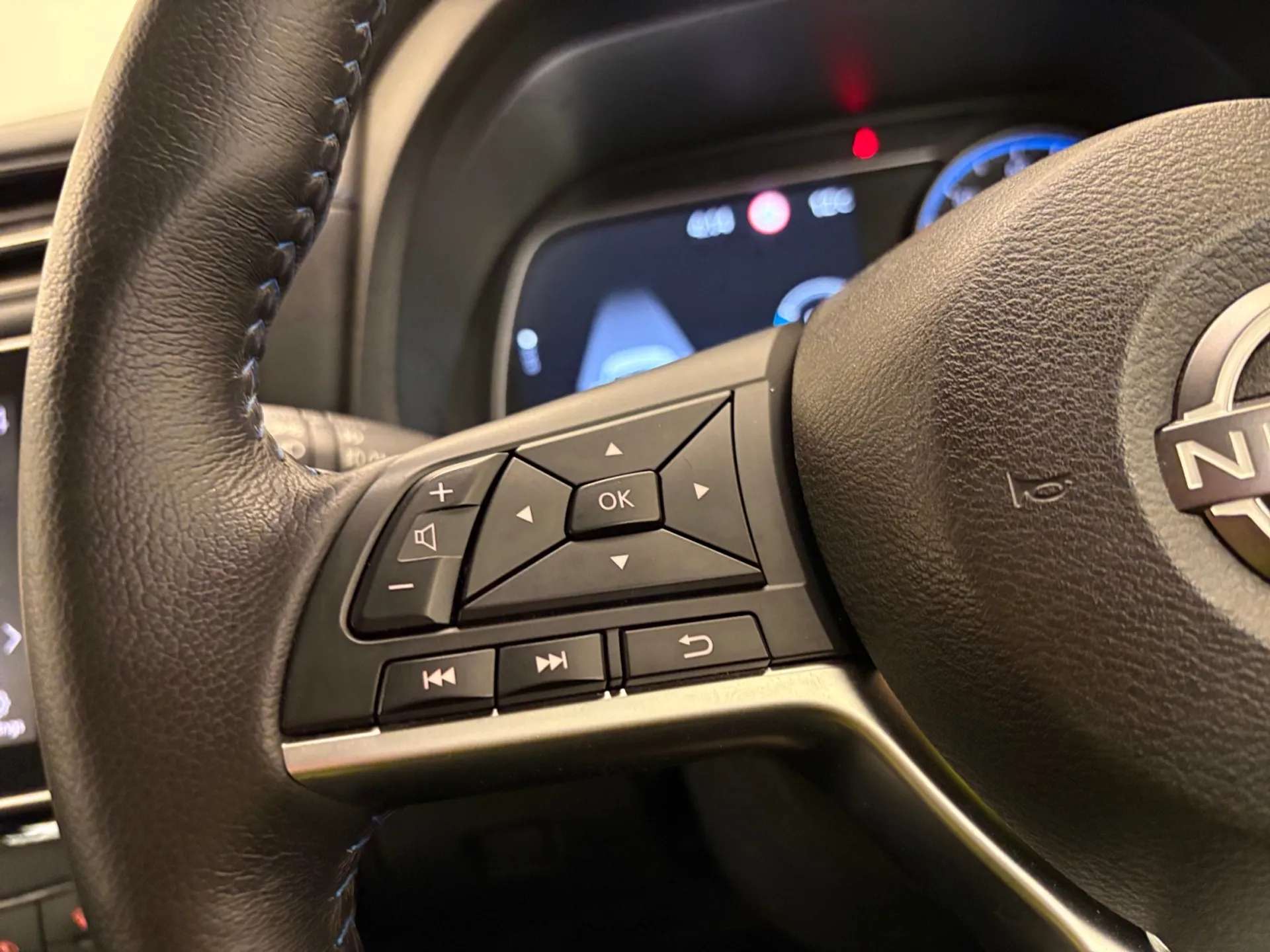 2022 NISSAN LEAF 2022 NISSAN LEAF