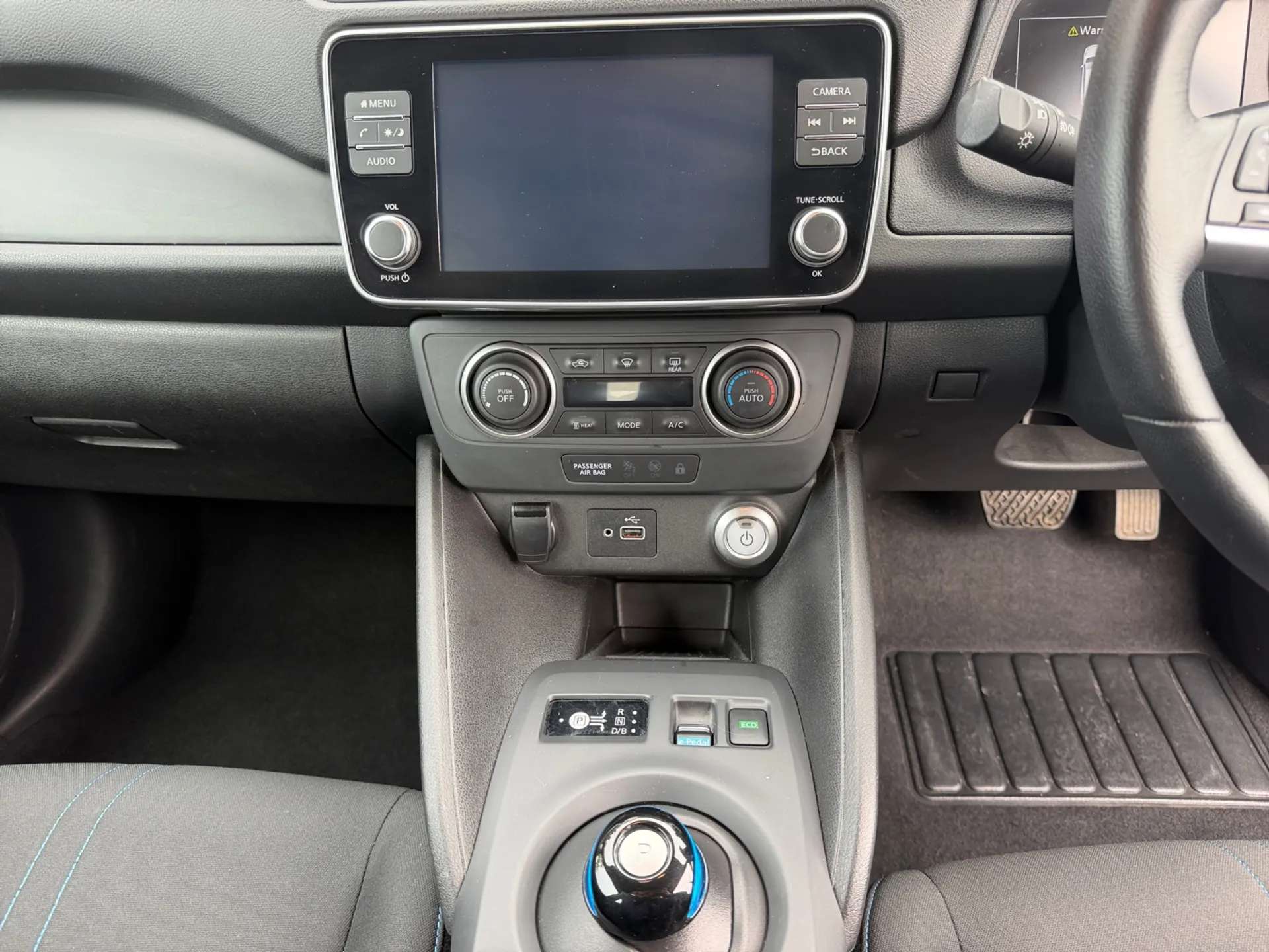 2022 NISSAN LEAF 2022 NISSAN LEAF