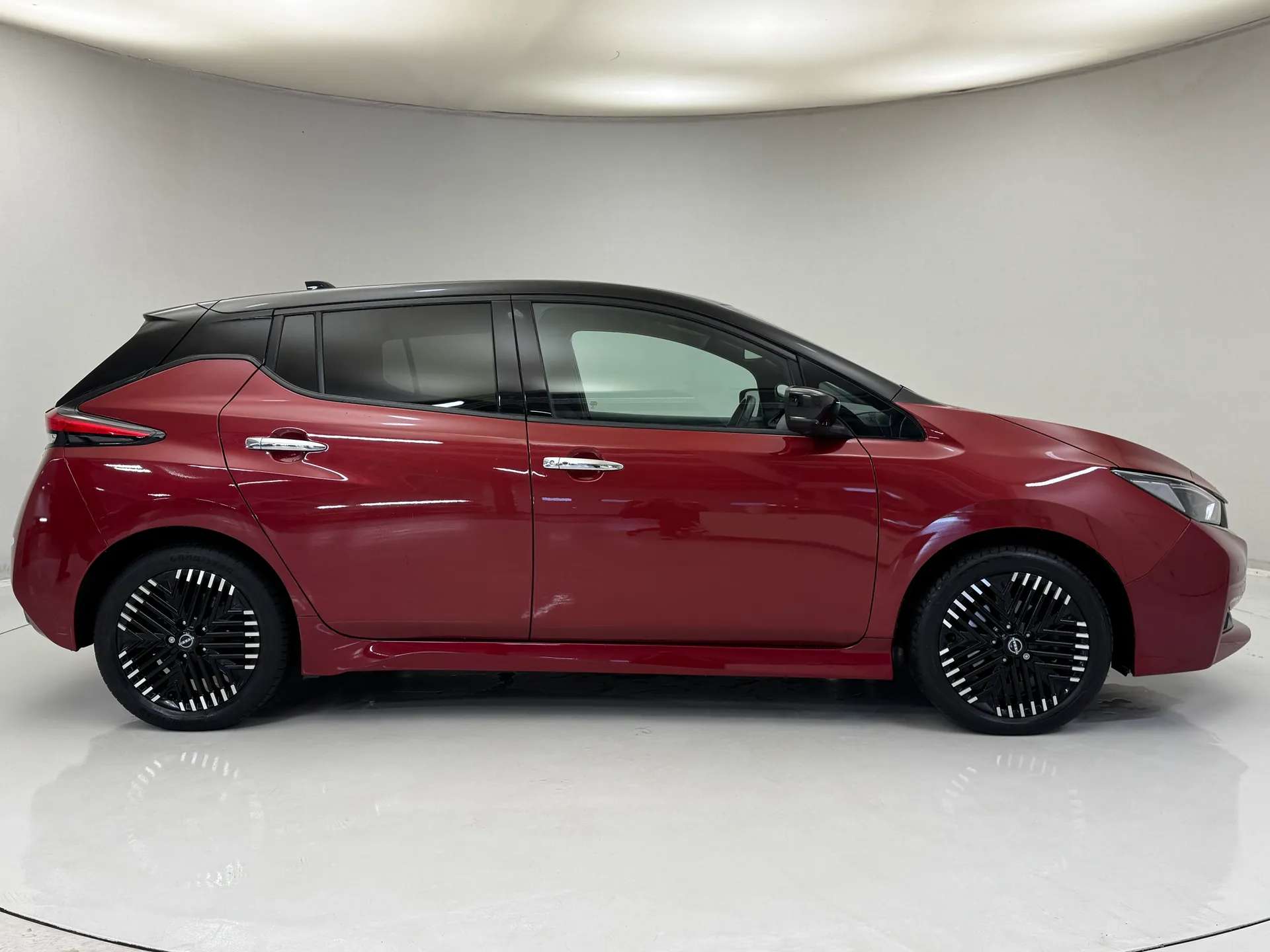 2022 NISSAN LEAF 2022 NISSAN LEAF