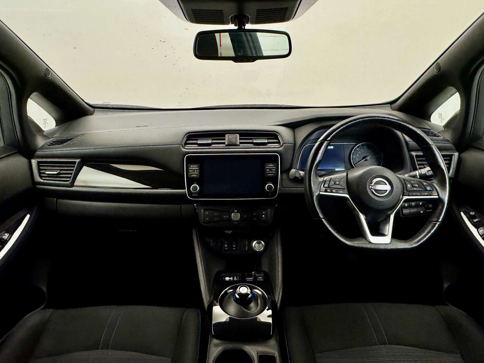 A 2022 NISSAN LEAF 110kW N-Connecta 39kWh 5dr Auto A 2022 NISSAN LEAF 110kW N-Connecta 39kWh 5dr Auto