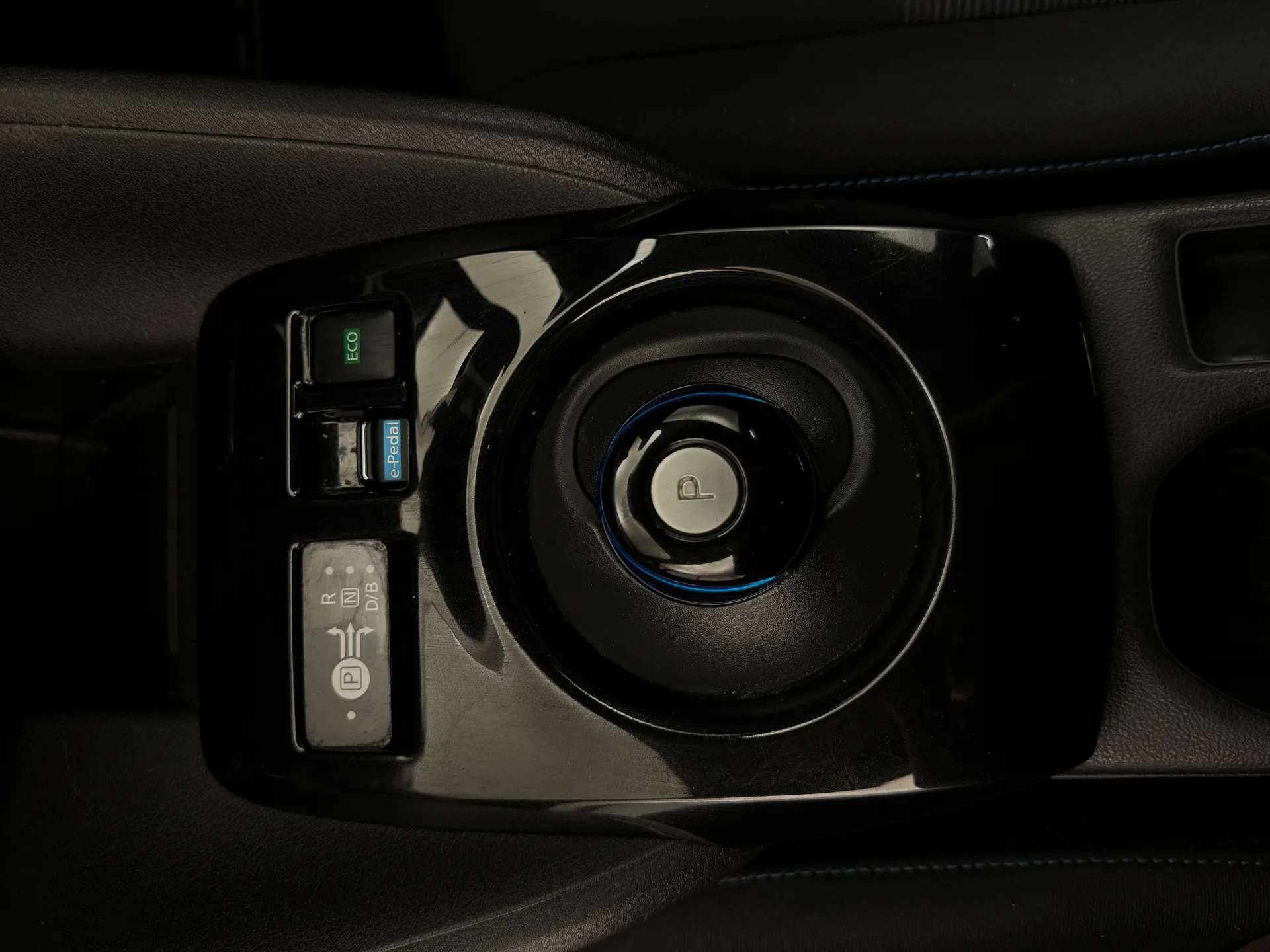 2022 NISSAN LEAF 2022 NISSAN LEAF