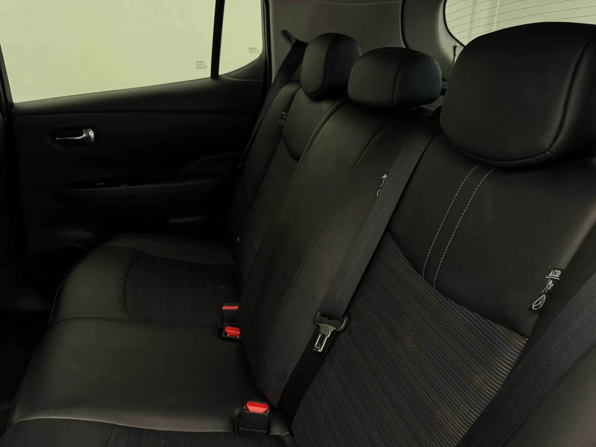 2023 NISSAN LEAF 2023 NISSAN LEAF