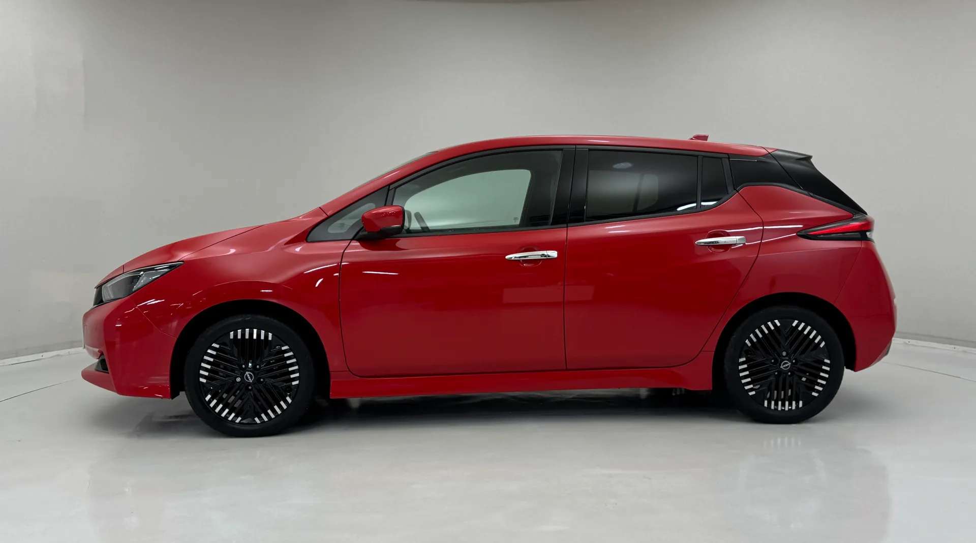 2022 NISSAN LEAF 2022 NISSAN LEAF