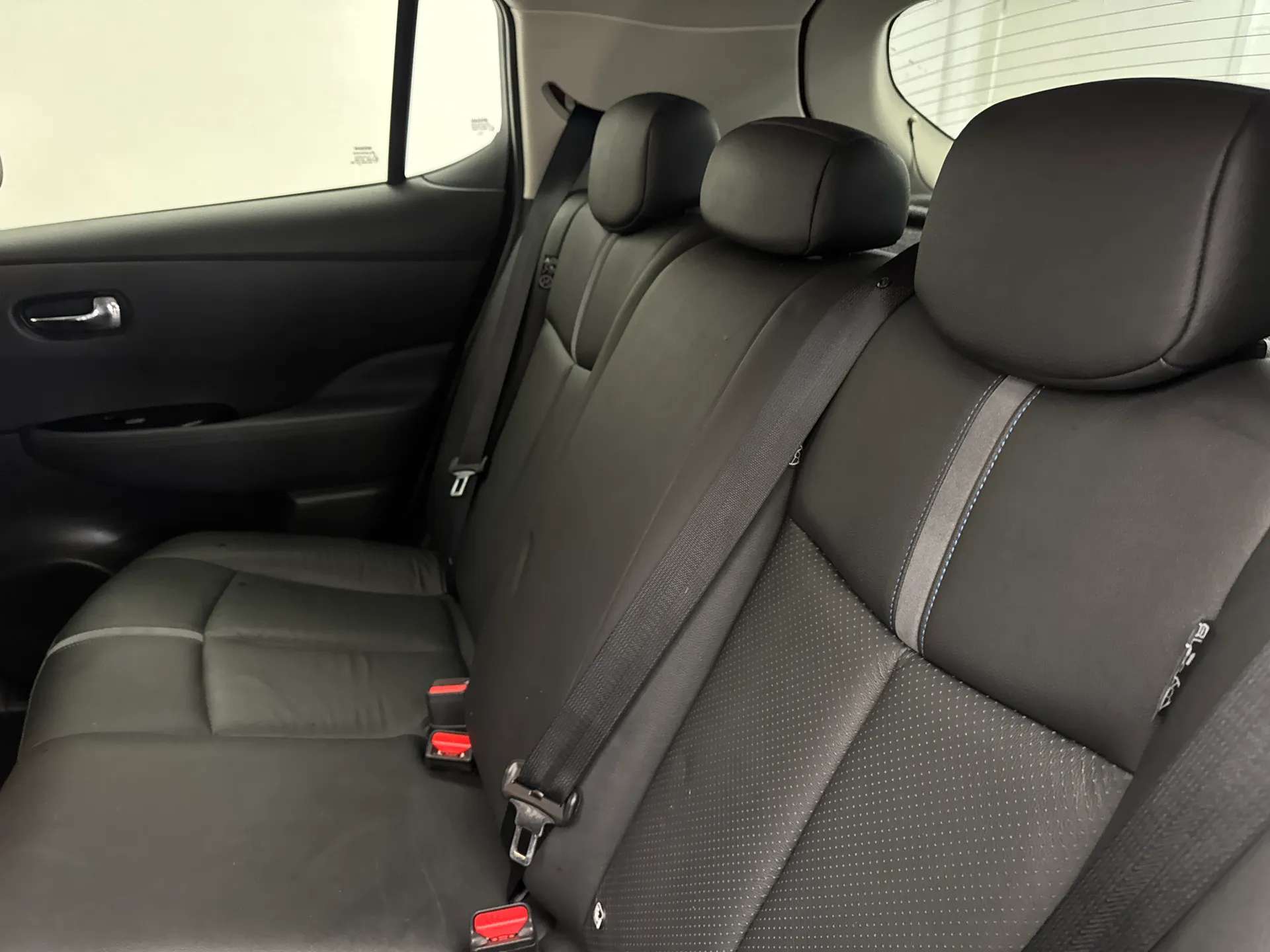 2022 NISSAN LEAF 2022 NISSAN LEAF