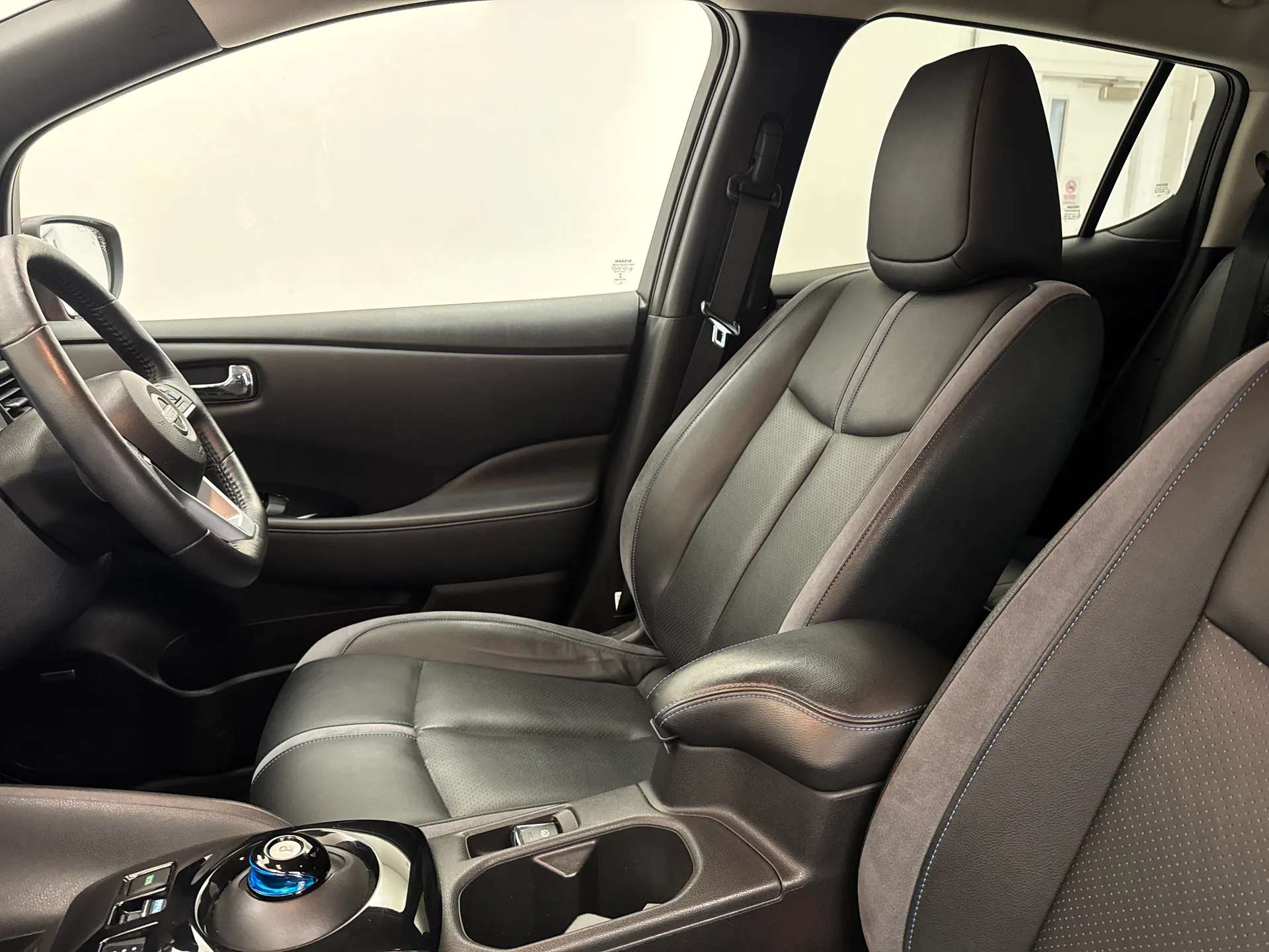 2022 NISSAN LEAF 2022 NISSAN LEAF